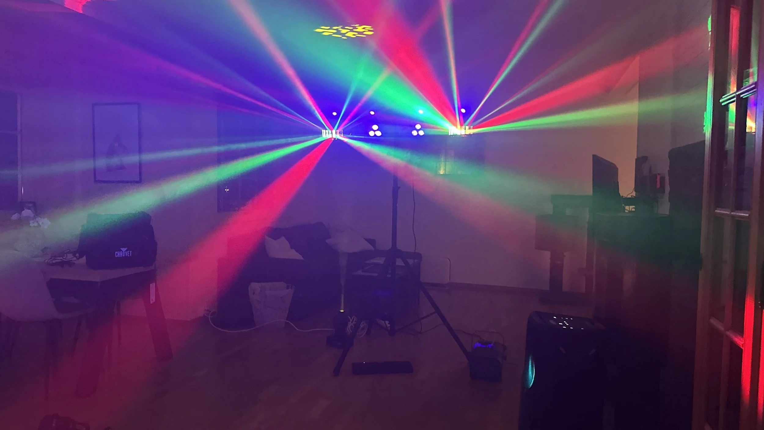 Partypakke Premium med fine lyseffekter som er perfekt til en bra fest