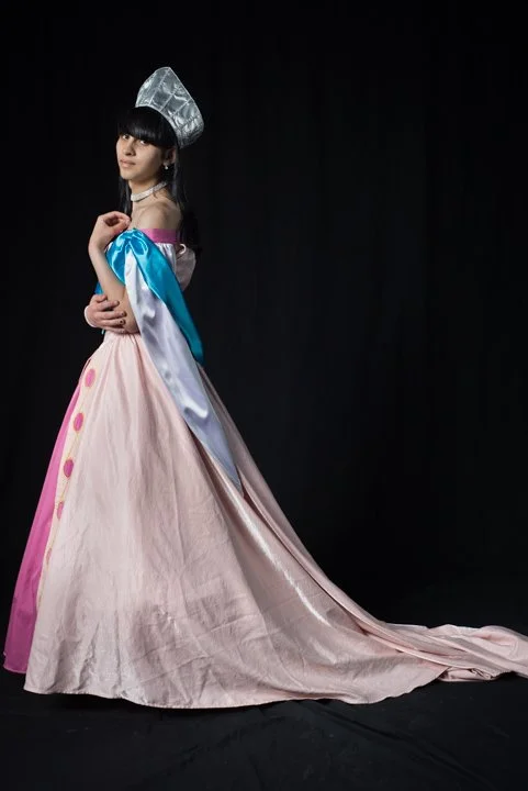 Hanging in the Balance, Portraits from the BAGLY Prom