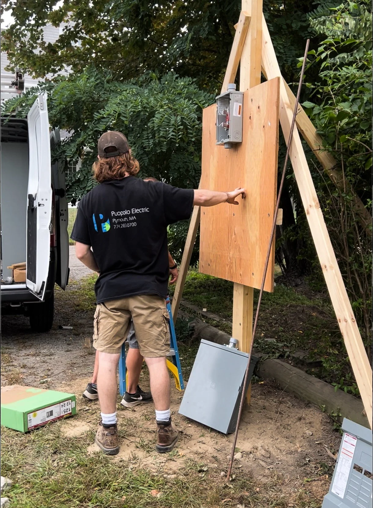 Electricians offering temporary service in Scituate, MA