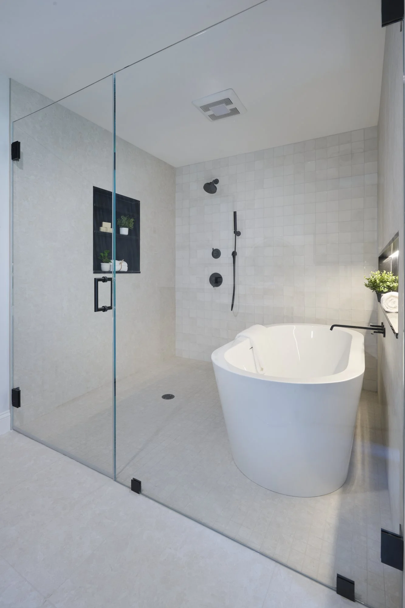 Emerald Design Build Framingham Low Res 13.jpg