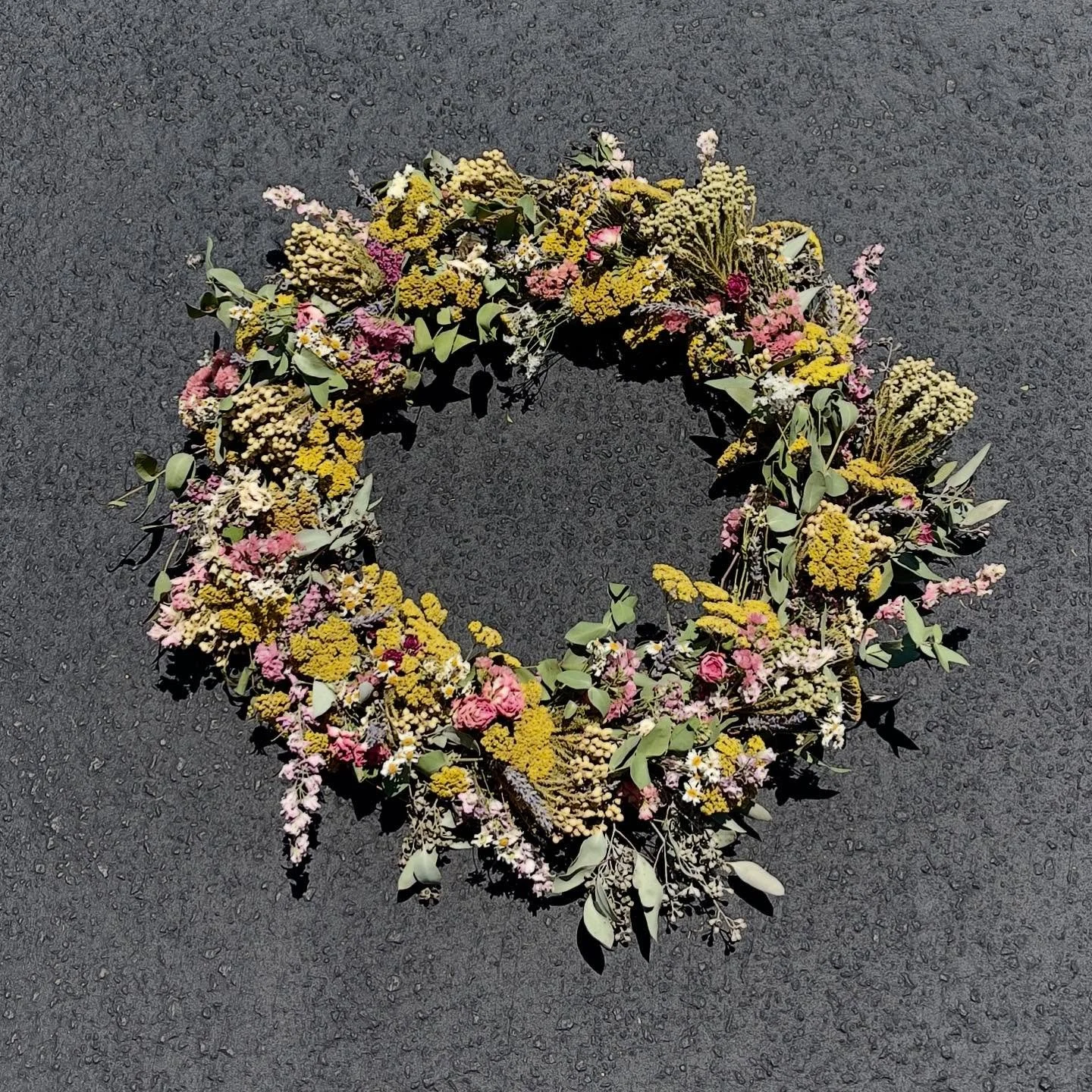 Custom summertime wreaths for your door are available! You can call or DM us for an order 💐