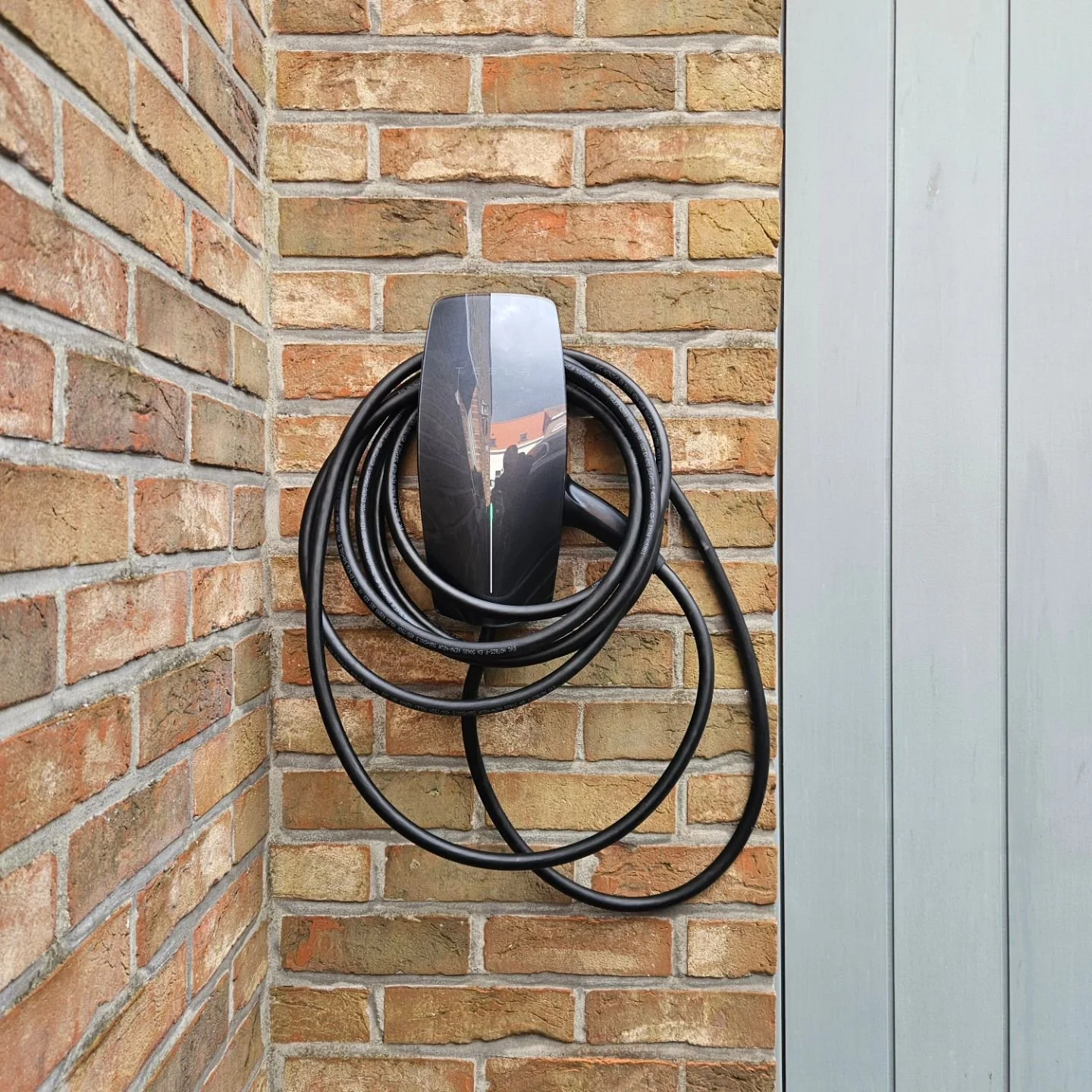Tesla Wall Connector 3.jpg