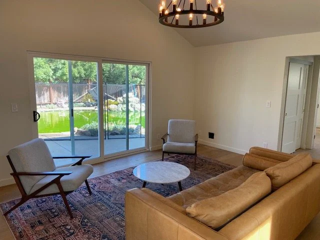 Living Room 1.jpg