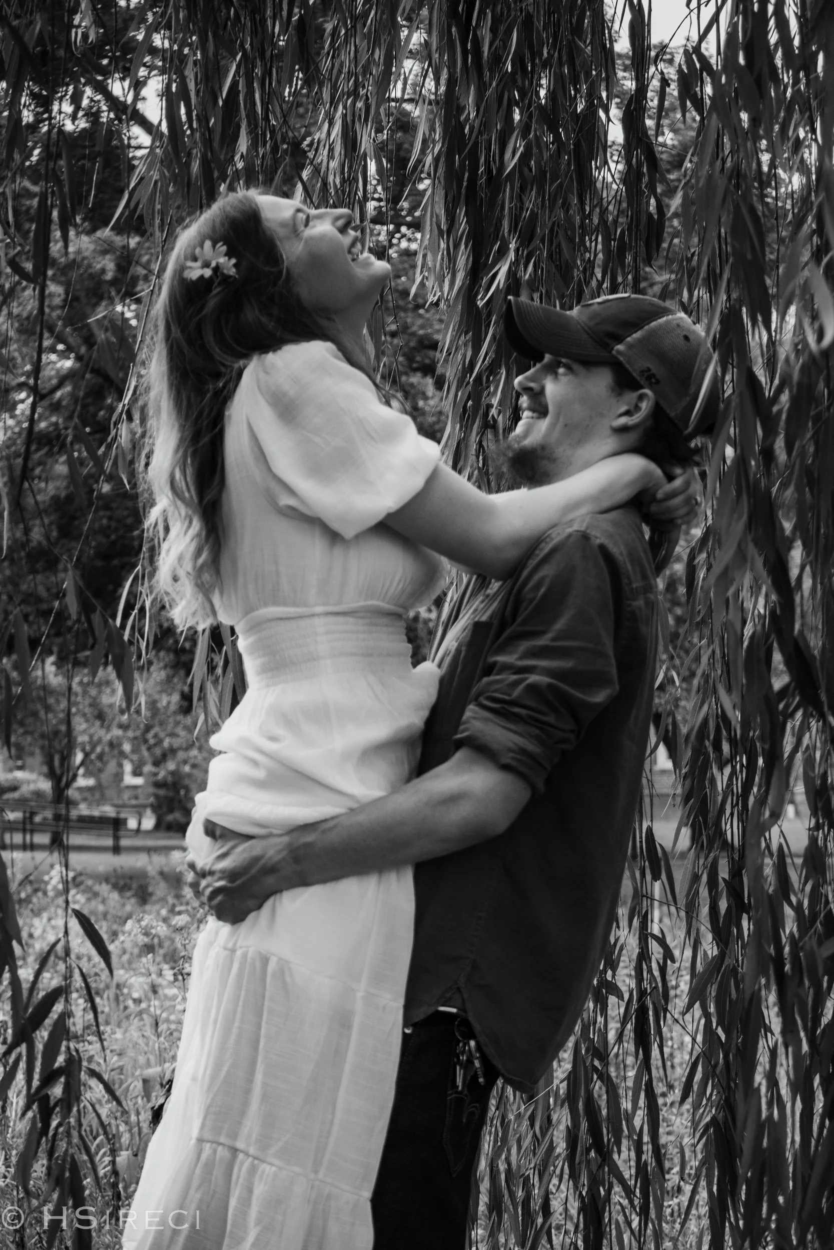 HerzelSireci_ Casey&Austin_EngagementShoot08_2023.jpg