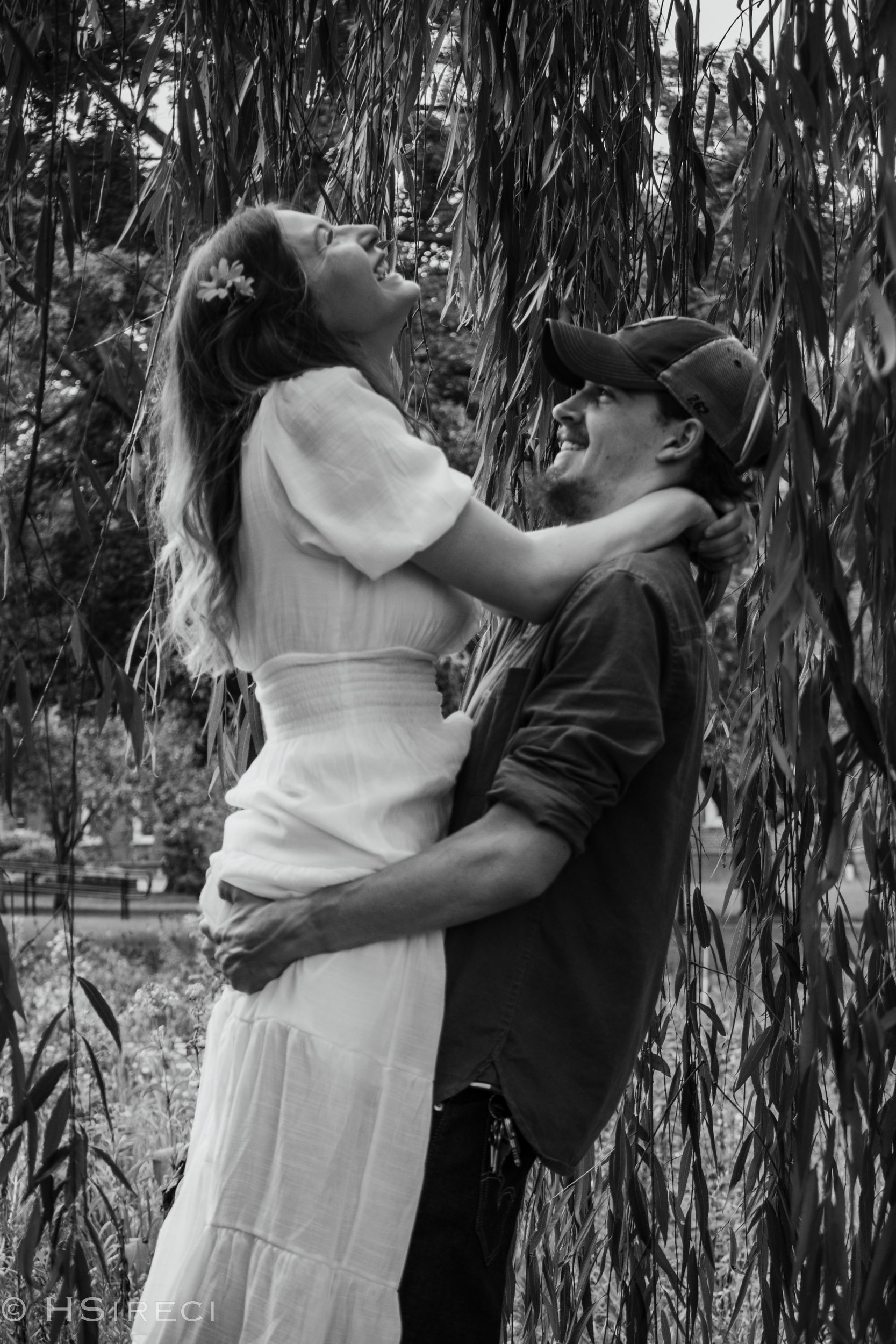 HerzelSireci_ Casey&Austin_EngagementShoot08_2023.jpg