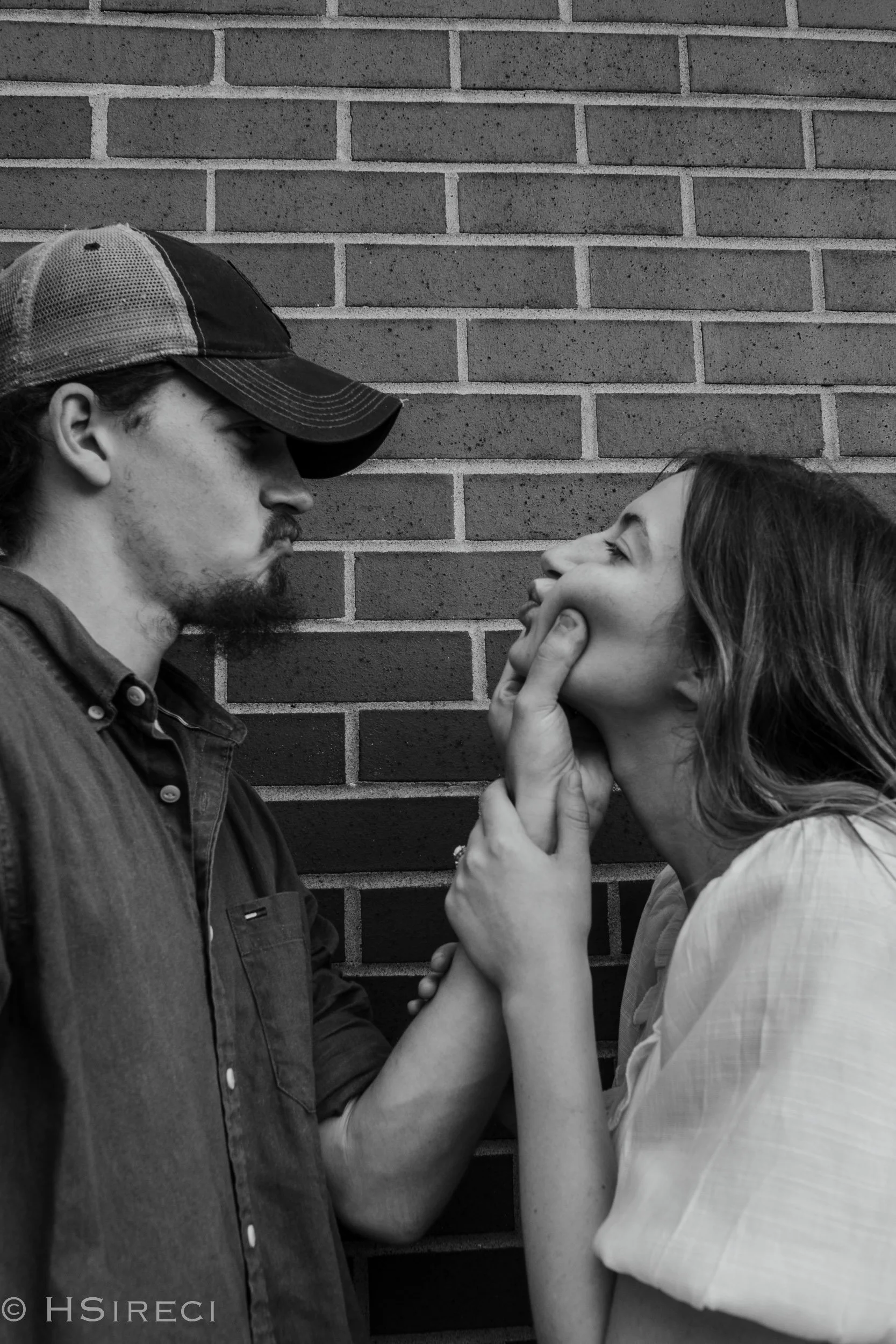 HerzelSireci_ Casey&Austin_EngagementShoot15_2023.jpg