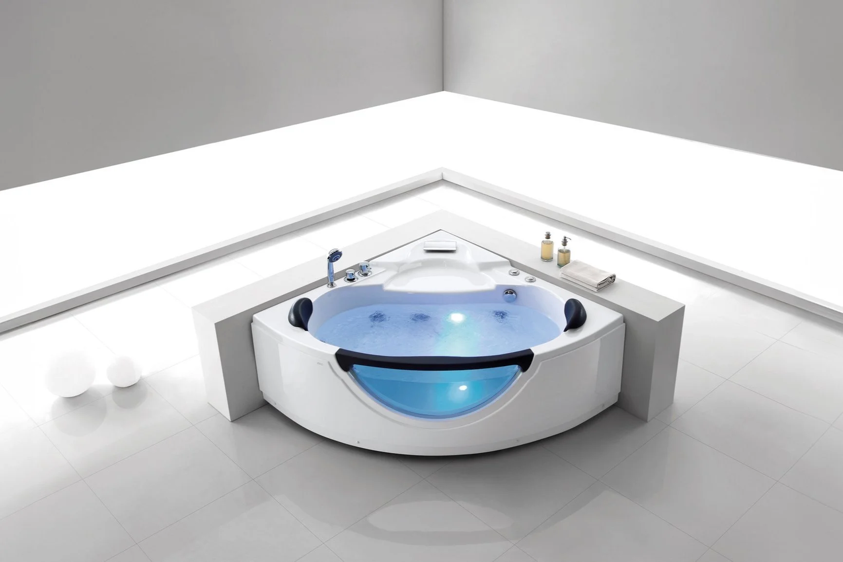 Jacuzzi - Behari Doors - Kosovë