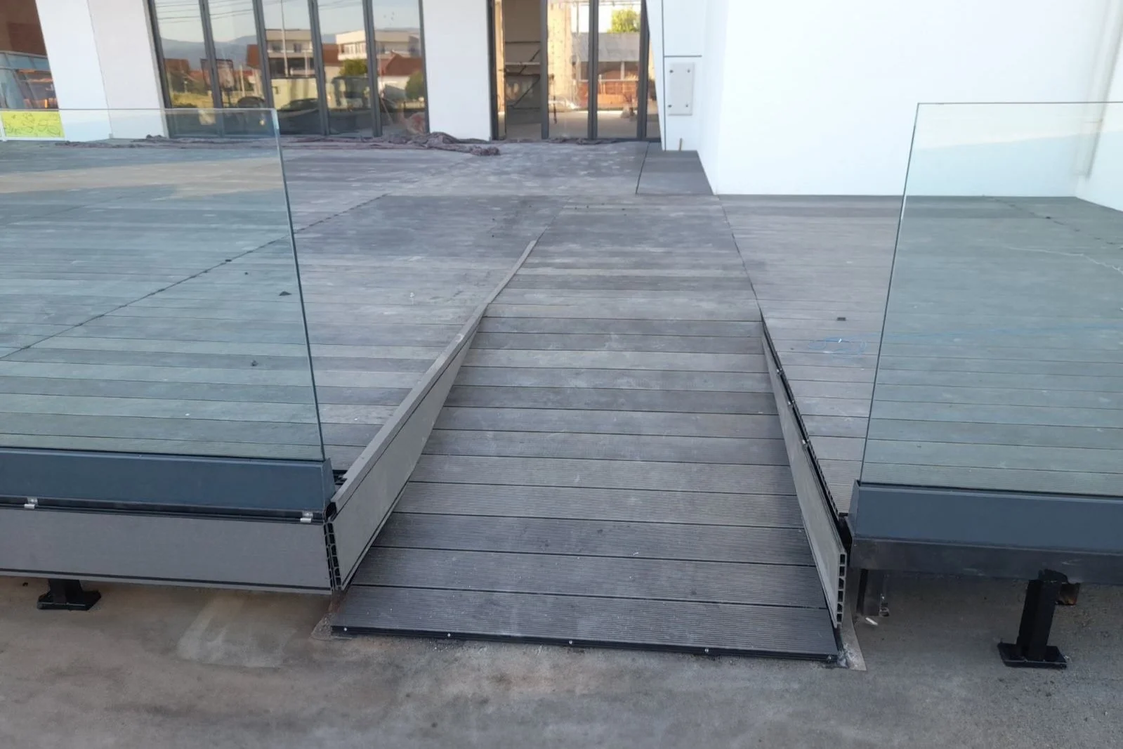 Dysheme WPC | Behari Doors | Kosovë