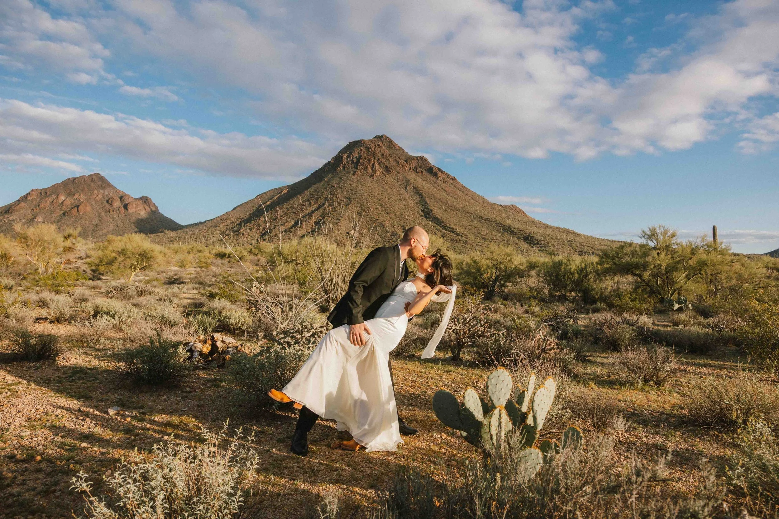 Gates Pass Elopement in Tucson, Arizona