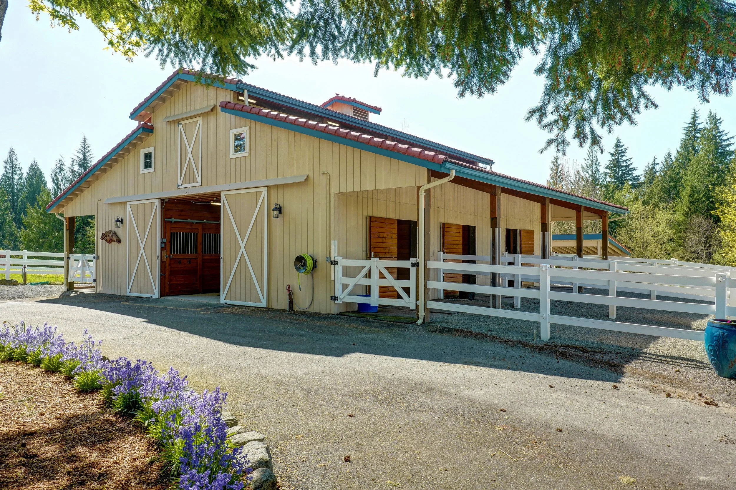 29016 SE 45th Street Fall City - Equestrian Amenities (1).jpg