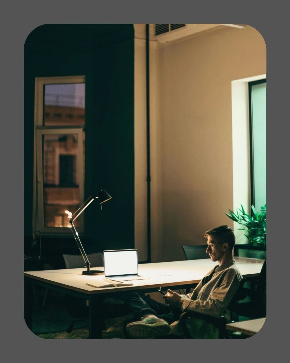 We Have the Opportunity to Be More Connected Than Ever. So Why Does Everyone Feel So Alone?