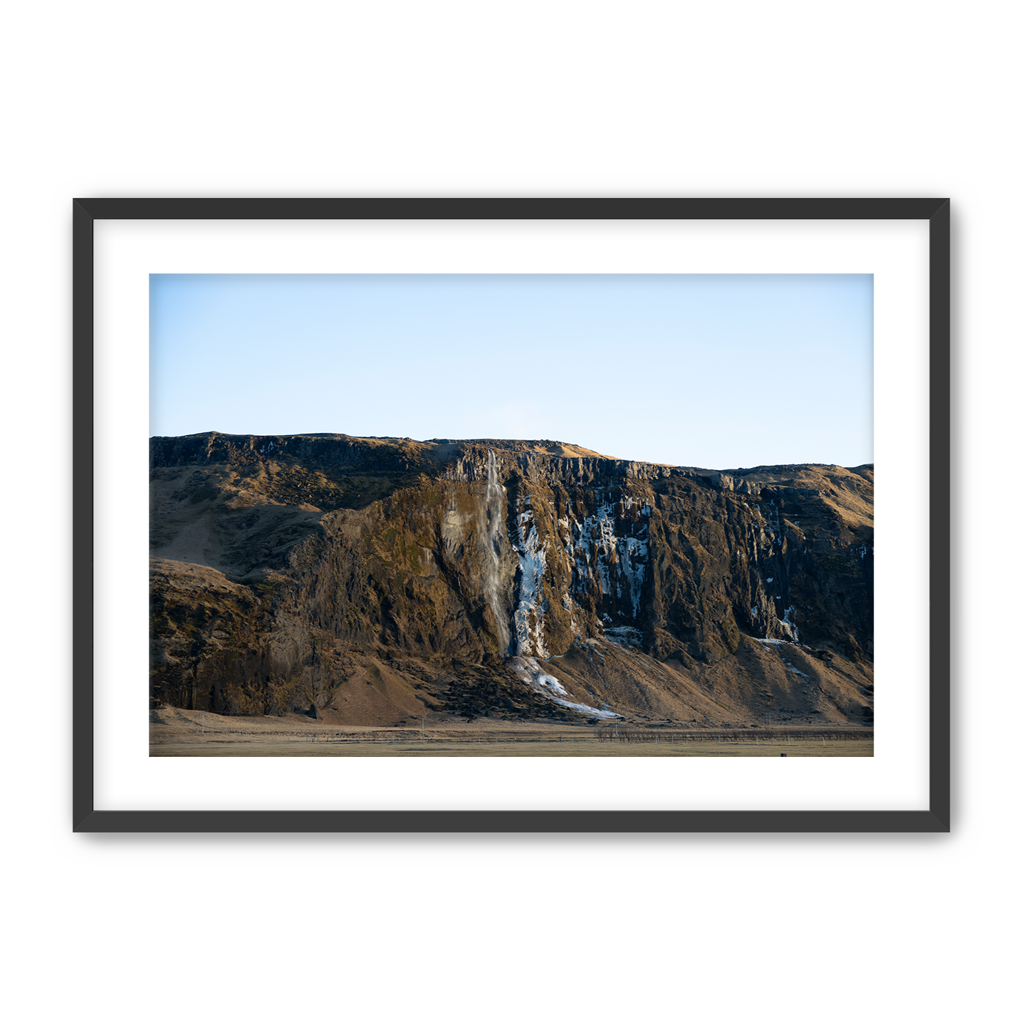 Iceland+1+Black+Frame.png