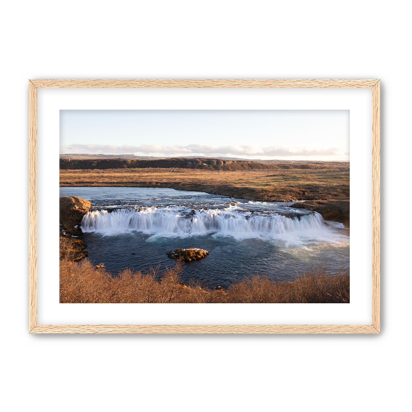 Iceland+16+Natural+Frame.png