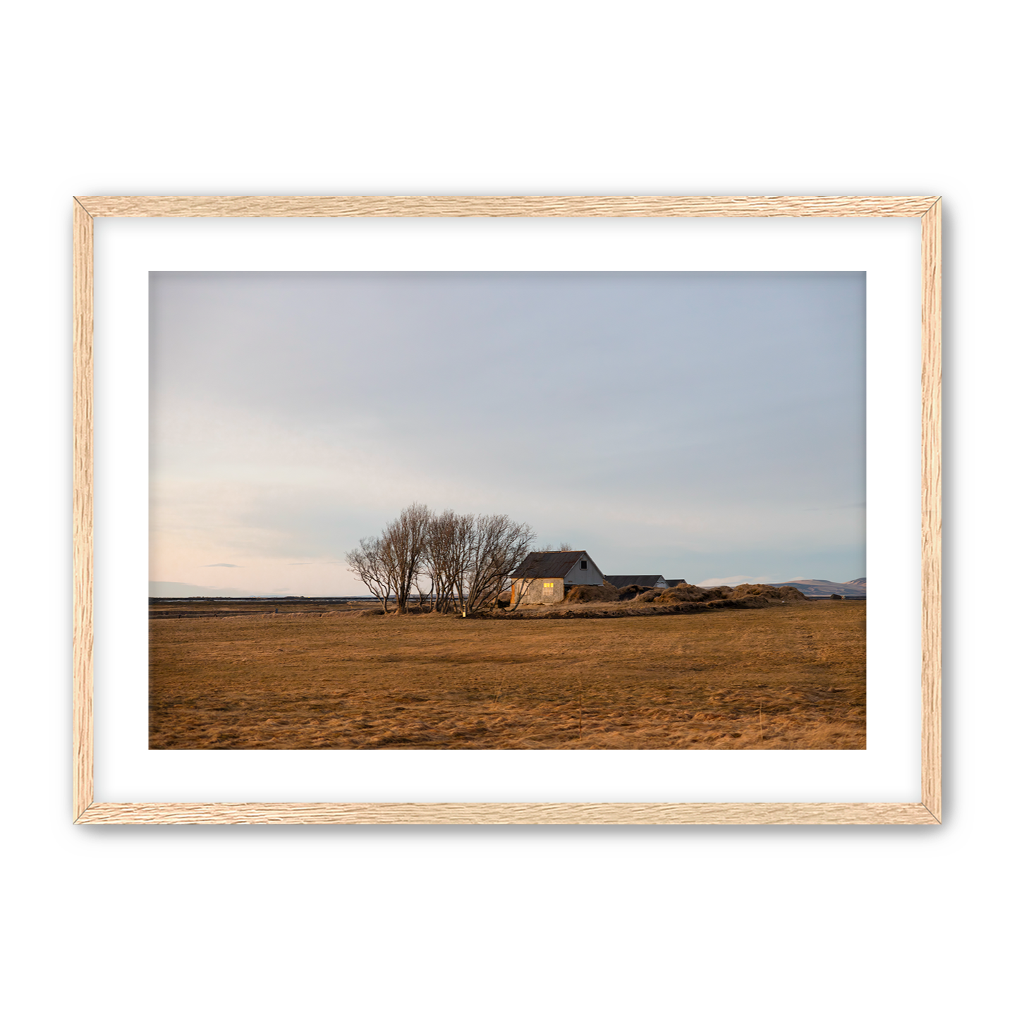 Icelandic+Countryside+Natural+Frame.png