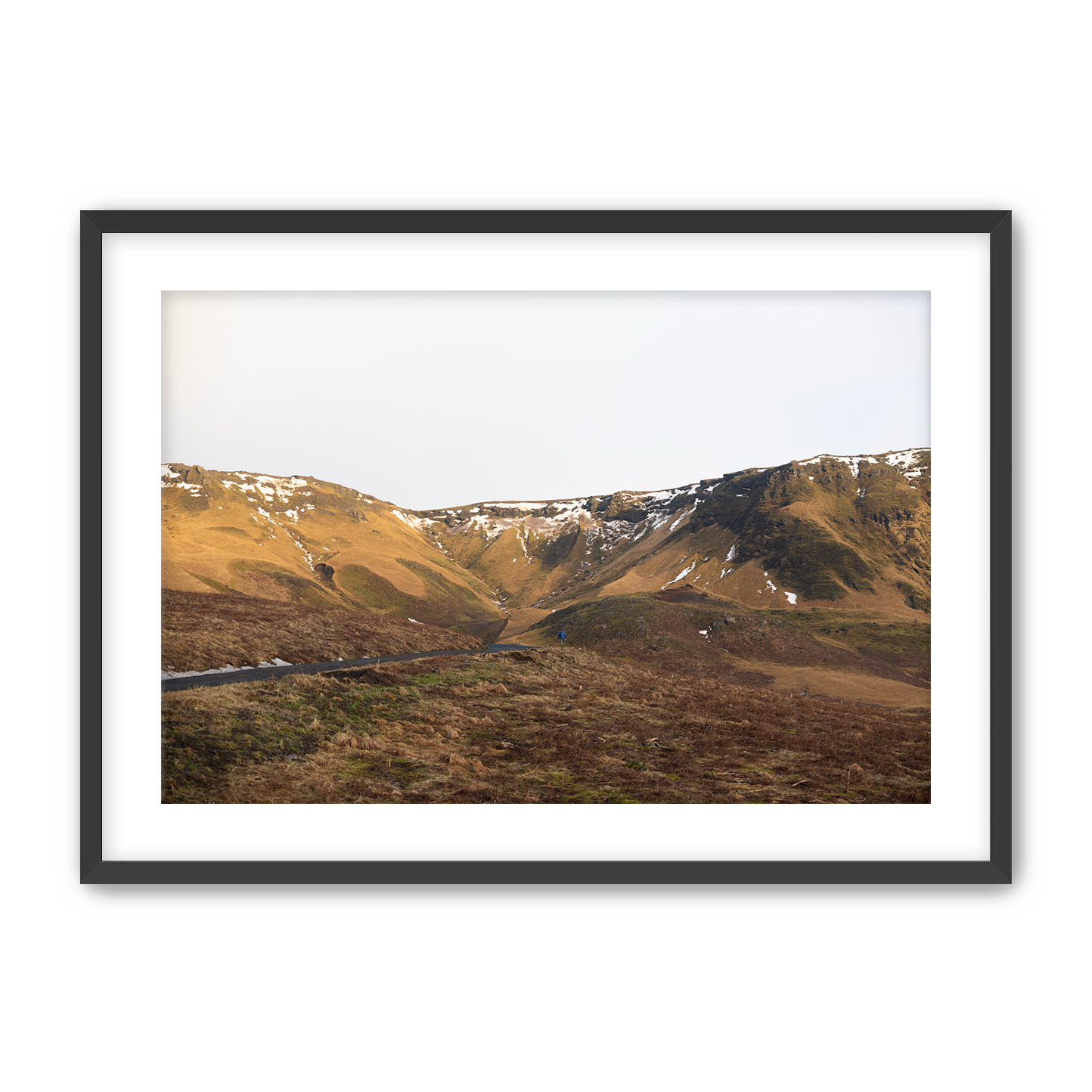 Iceland+6+Black+Frame.png