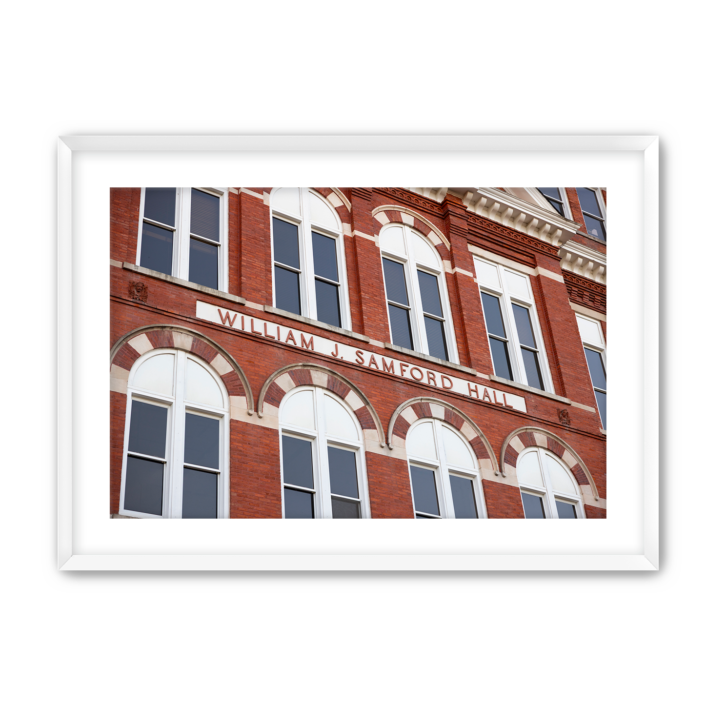 Samford+Close+Up+White+Frame.png