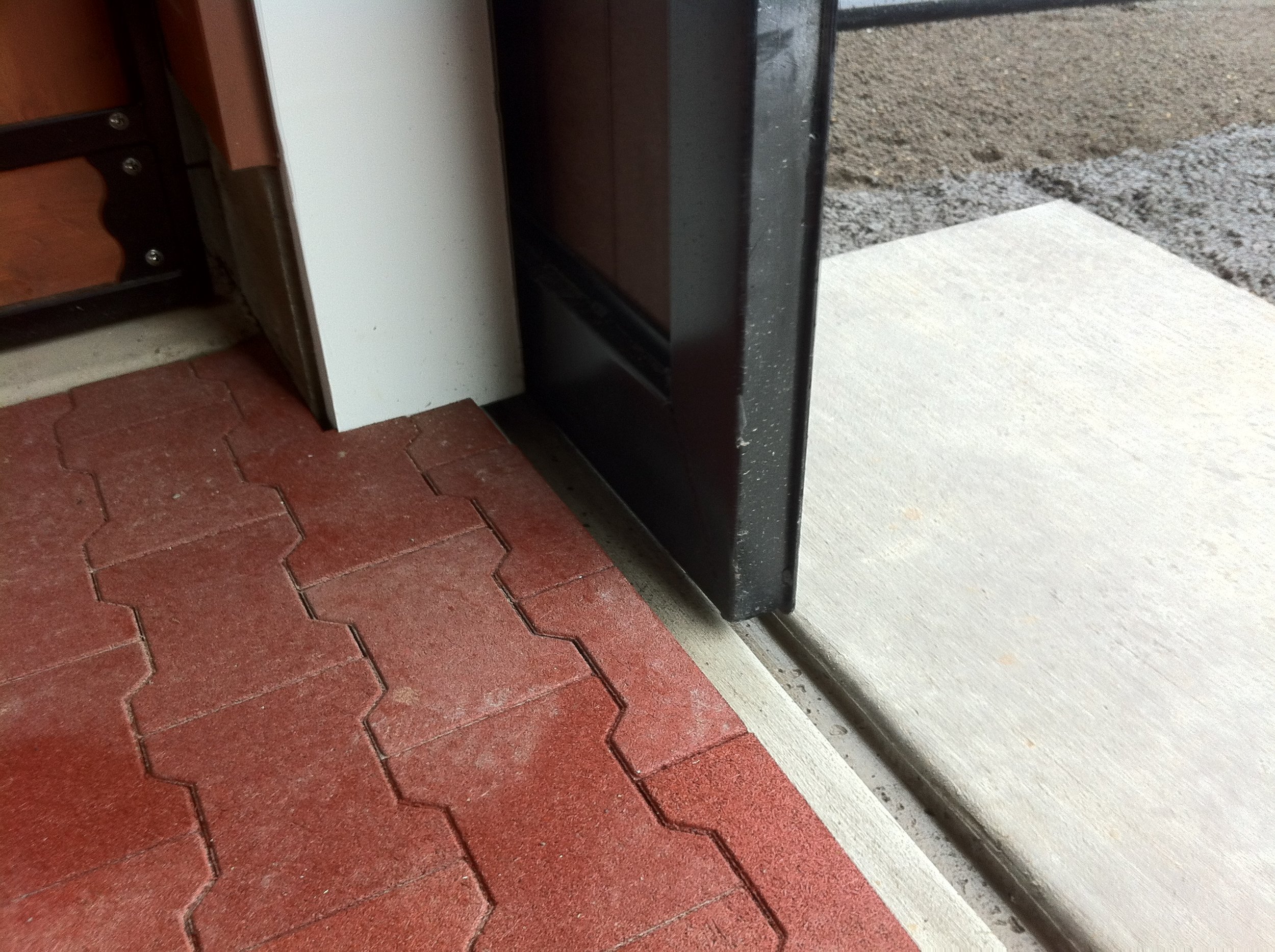 Rubber Pavers, Barn Red Rubber Paver, Equine Flooring, Barn Aisle Pavers