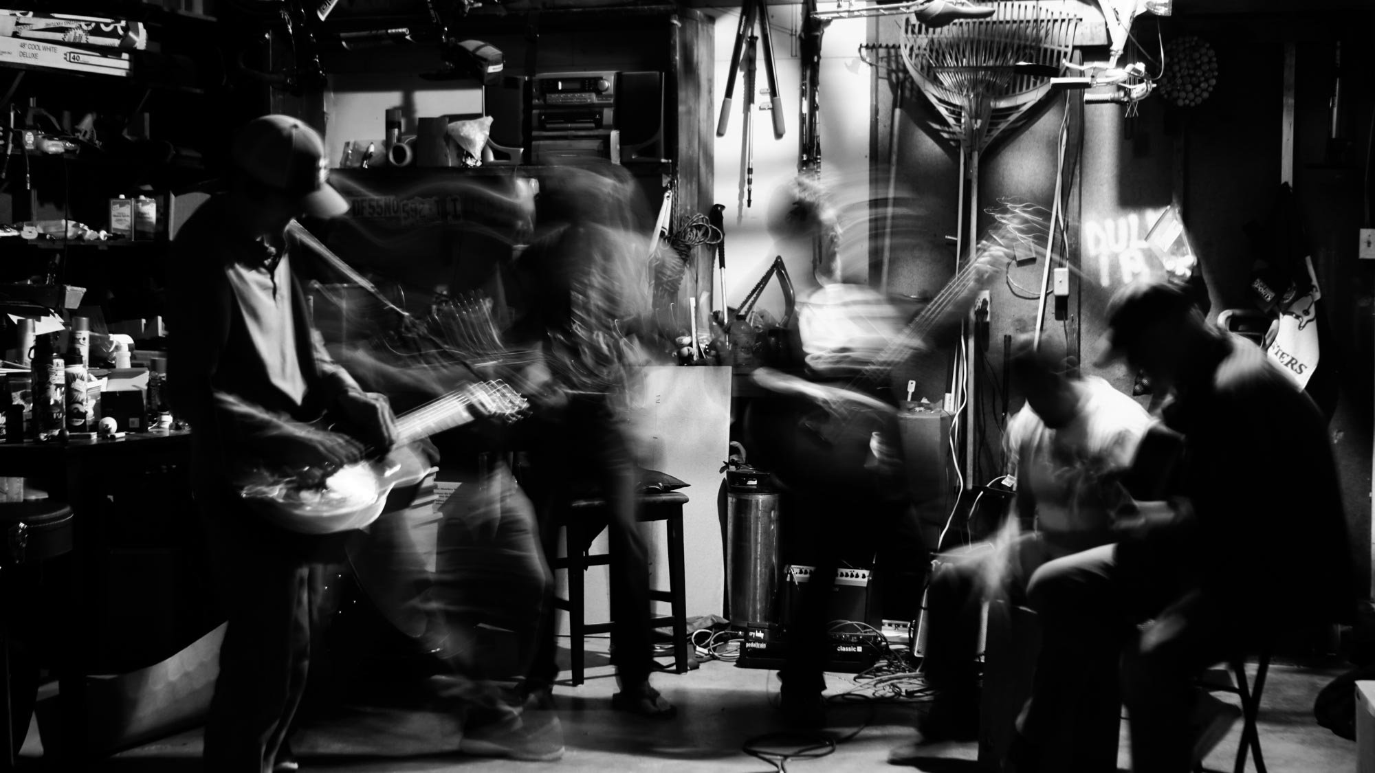 strings-and-the-box-jam-in-garage-workin-too-hard-2.jpg