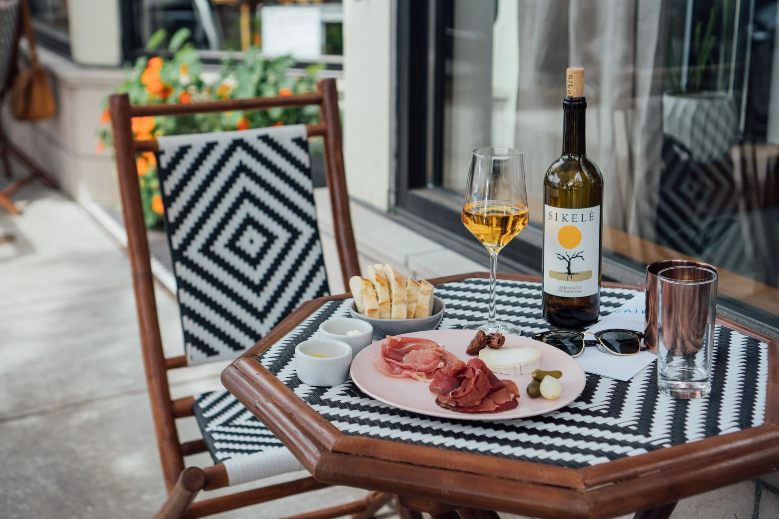 FOOD & BOOZE-6.jpg