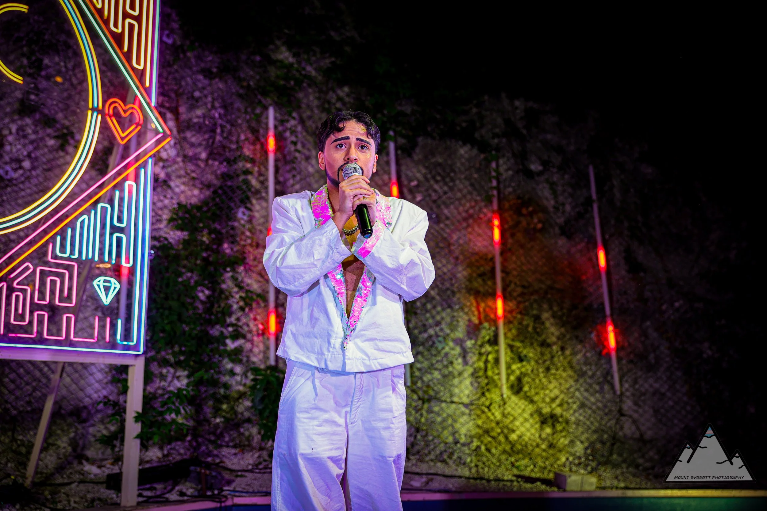 manydirections_bobby-10.jpg