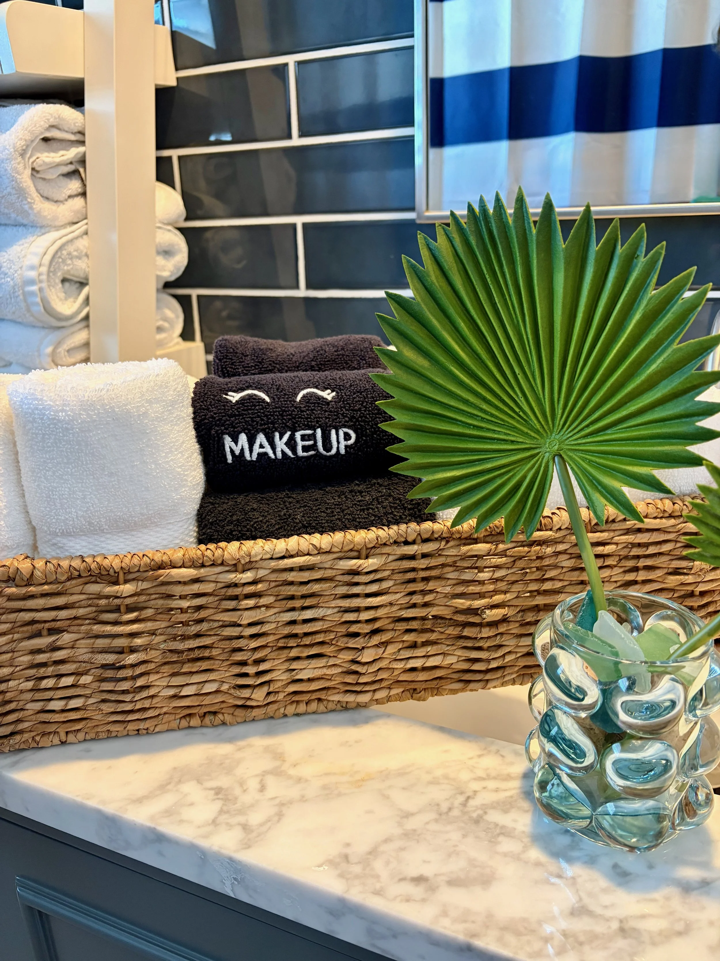 All bathrooms are stocked with fresh linens, hair dryers, shampoo, conditioner, and bath soap. Beach towels are also provided at The Surfing Cowboy! 