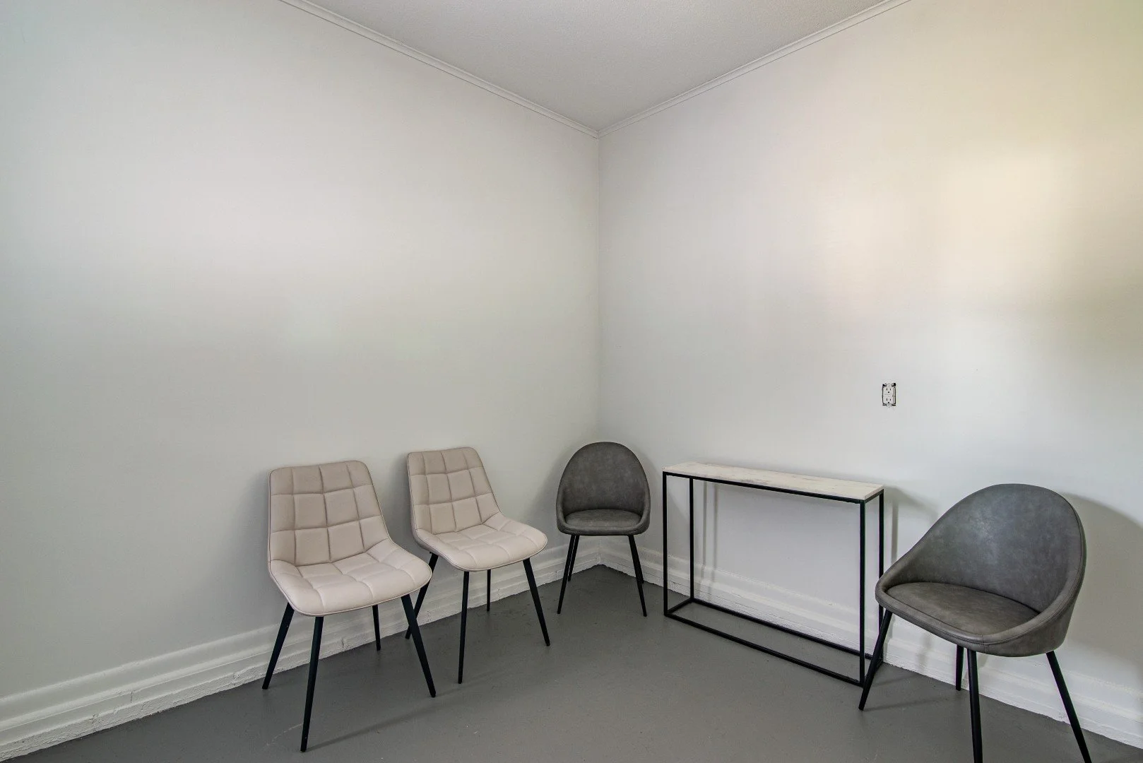 777 Carol Lane-51.jpg