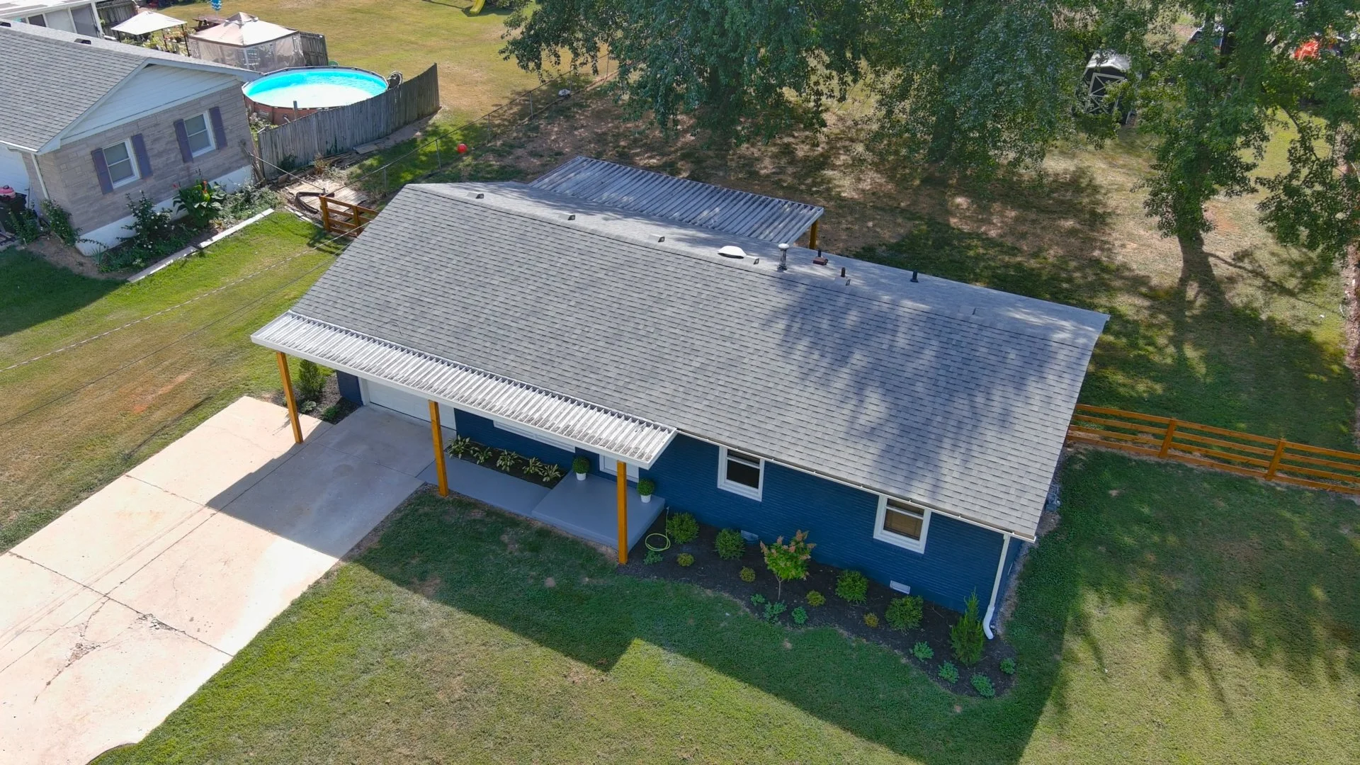 777 Carol Lane-11.jpg