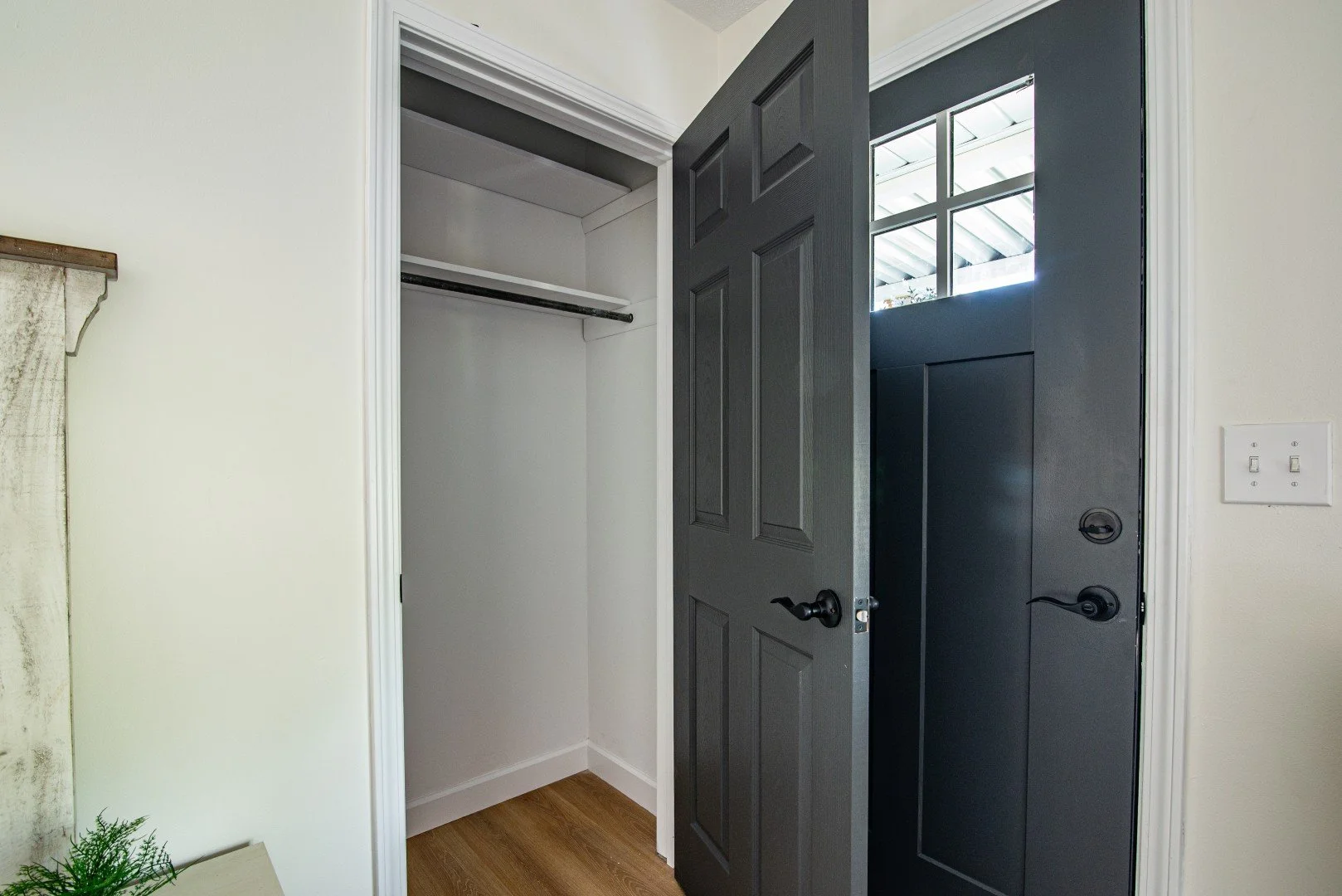 777 Carol Lane-33.jpg