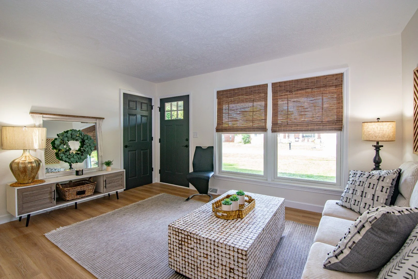 777 Carol Lane-17.jpg