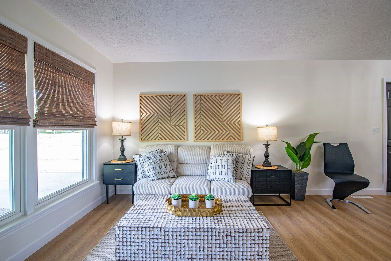 777 Carol Lane-19.jpg