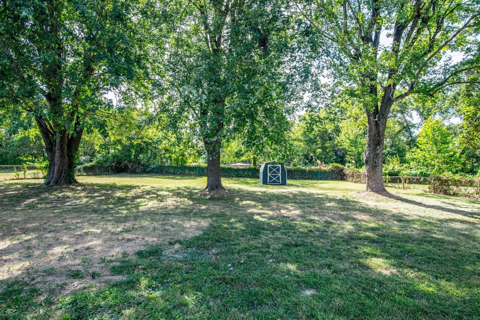 777 Carol Lane-54.jpg