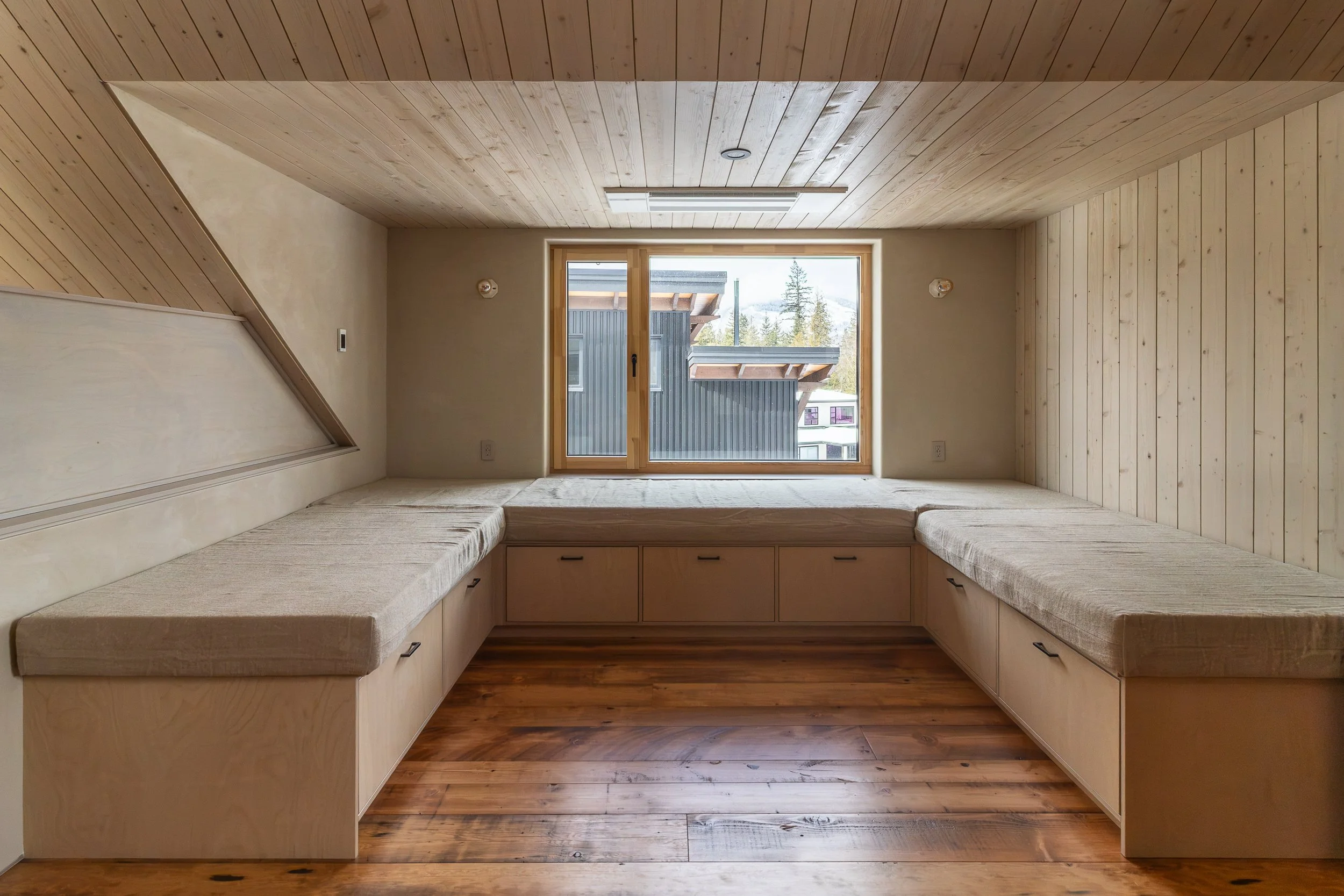 1660 Mason - 008.jpg