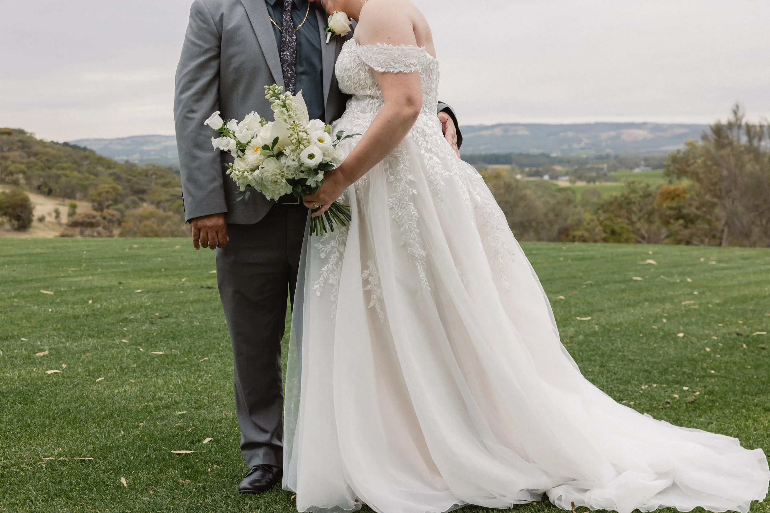 Theresa and Gagan Sneak Peek-15.jpg