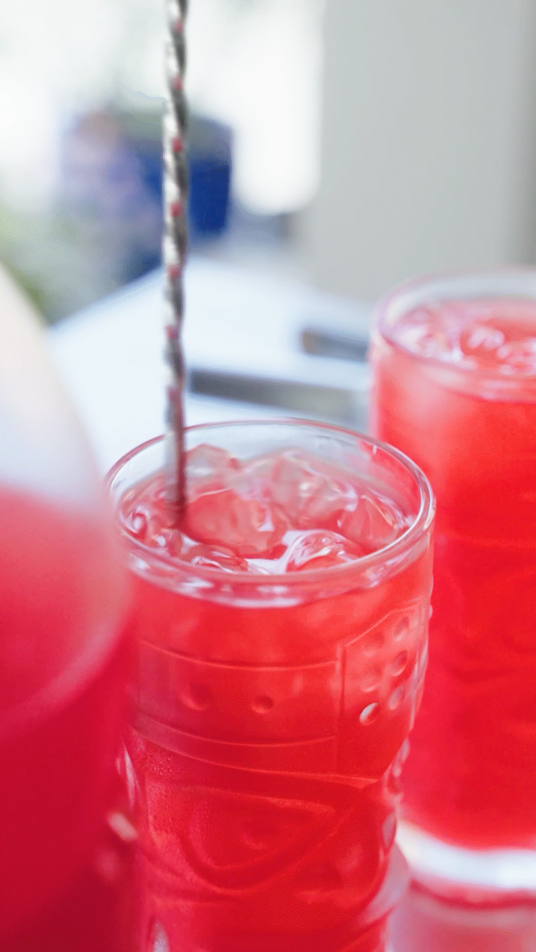 TBC_ Bacardi Island Punch_3_Social_9x16_2.gif