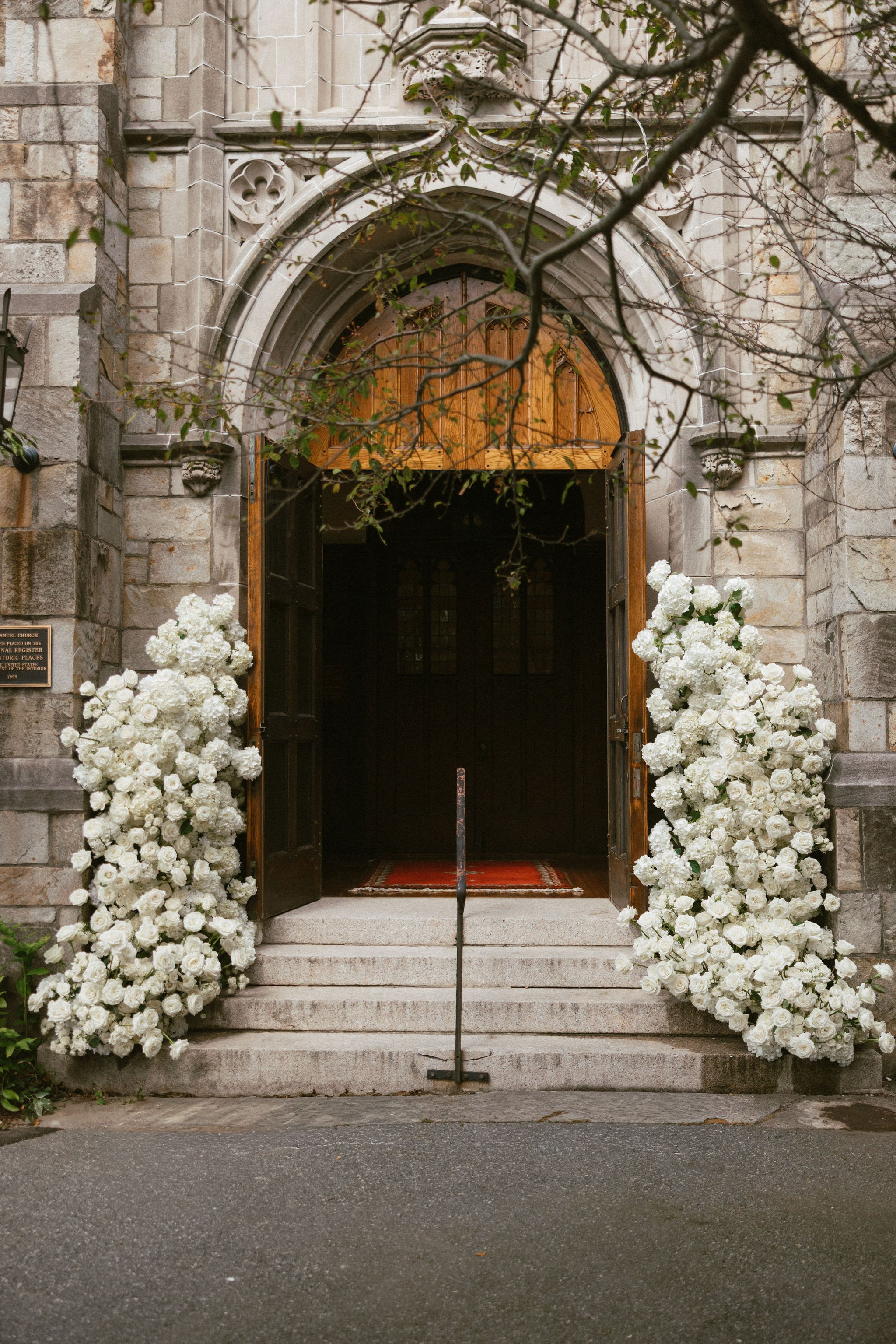 The Language of Thoughtful Florals