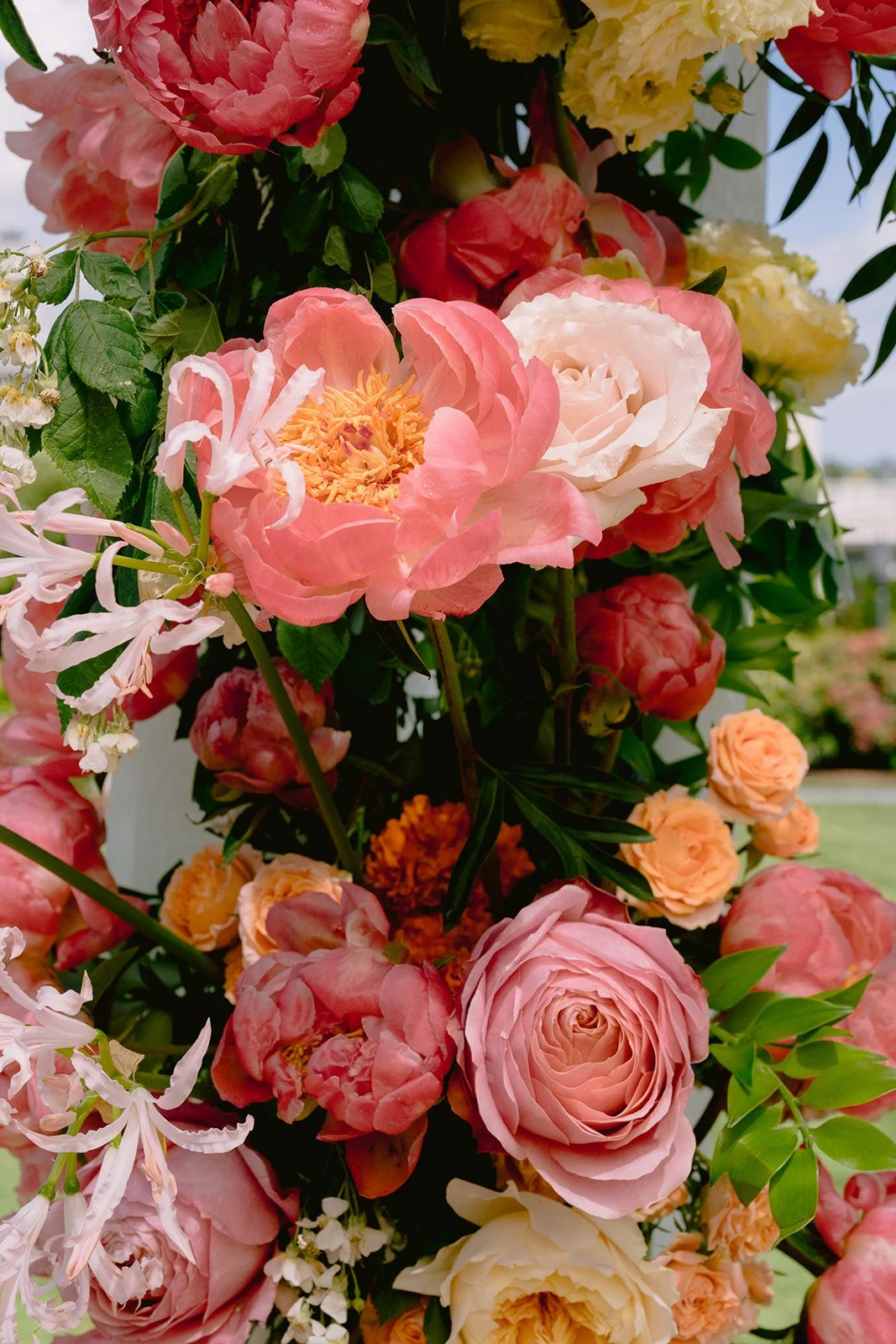 castle-hill-inn-wedding-flowers.jpg