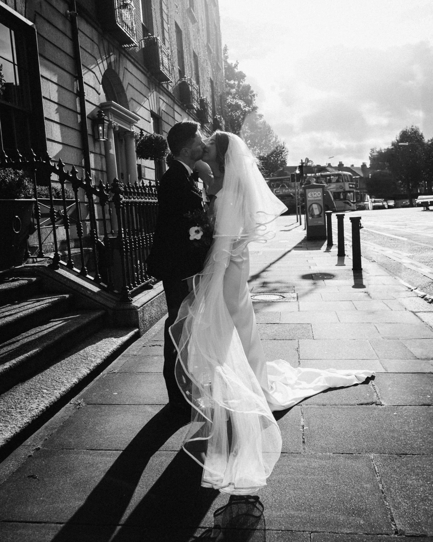 Doireann and Colm ✨

at @25fitzwilliampl 
Bride and Groom @doireannl @colololm 
Hair @_daniellewhelan_ 
Makeup @natasharayray_proartist 
Dress @thewhiteandgoldbridal 
Flowers @bloomingamazingflowercompany 
Video @croi_films 
Jewellery @comminsandco