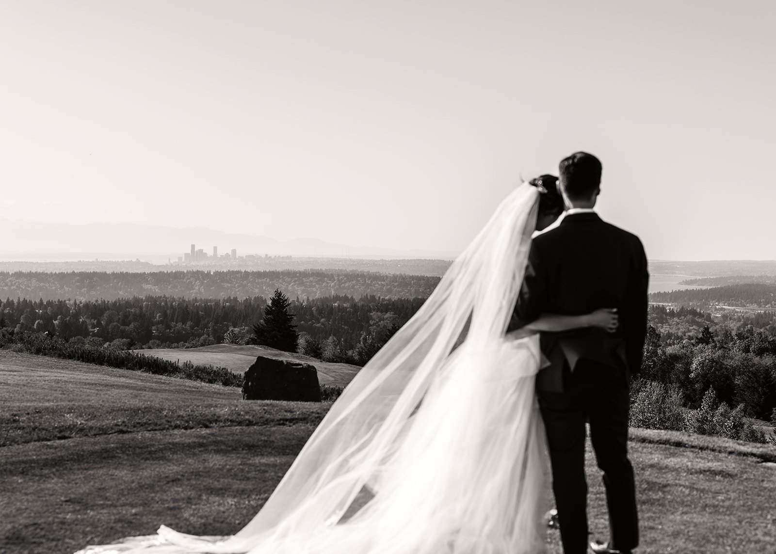 seattleweddingatgolfclubnewcastle33.jpg