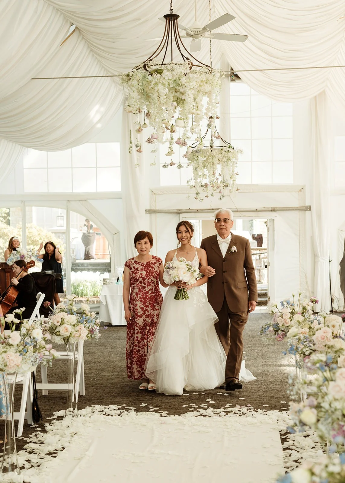 seattleweddingatgolfclubnewcastle36.jpg