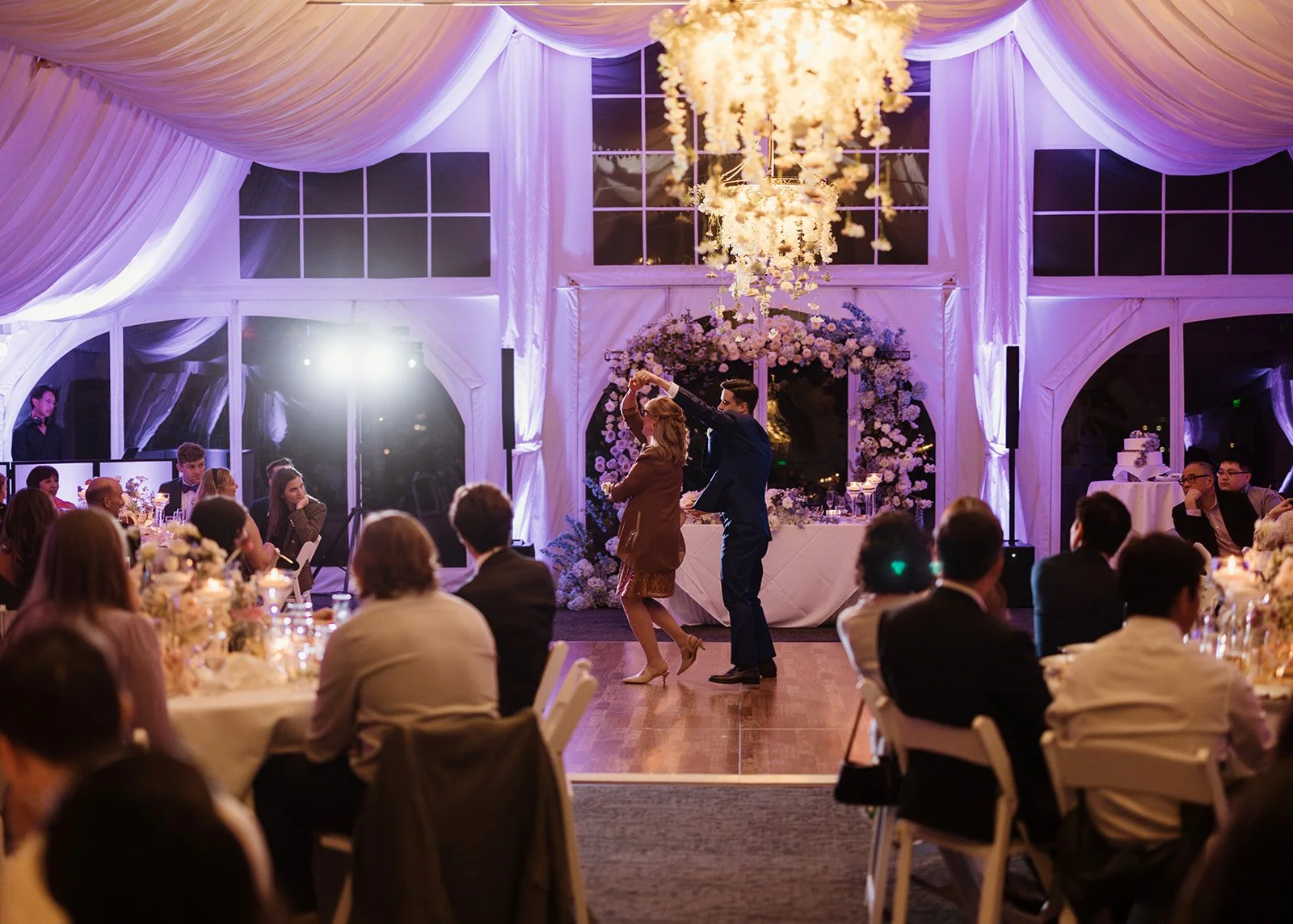 seattleweddingatgolfclubnewcastle111.jpg