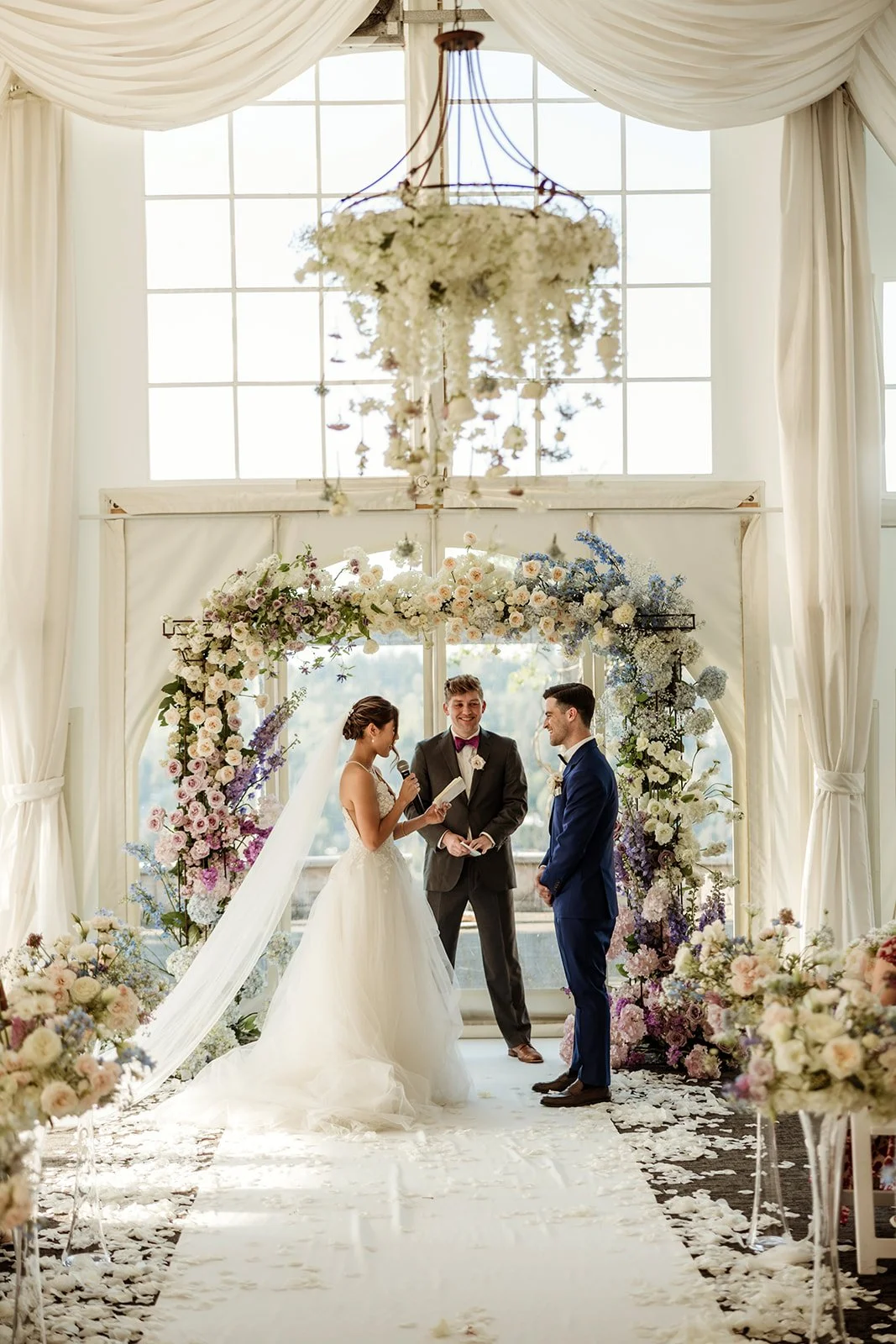 seattleweddingatgolfclubnewcastle44.jpg
