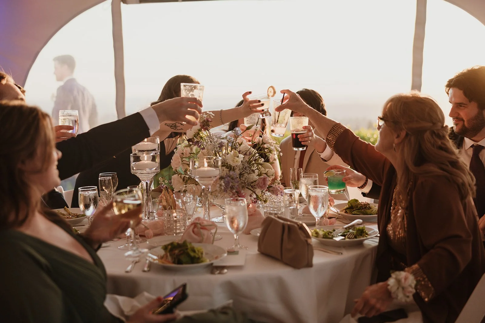 seattleweddingatgolfclubnewcastle99.jpg
