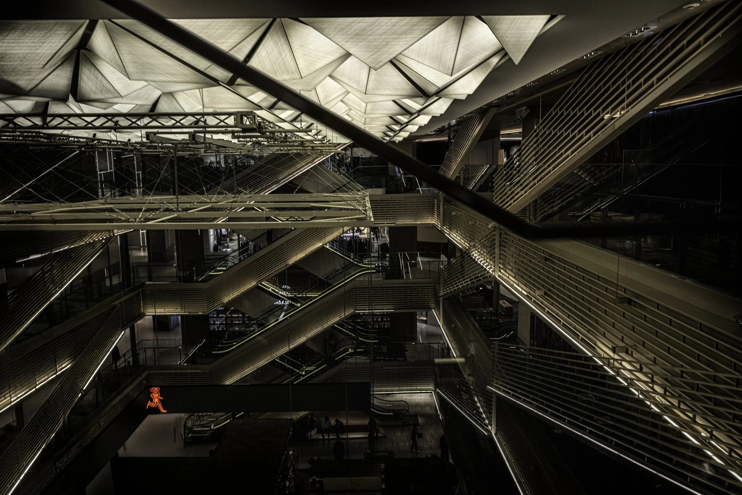 Ginza - Running Around.jpg