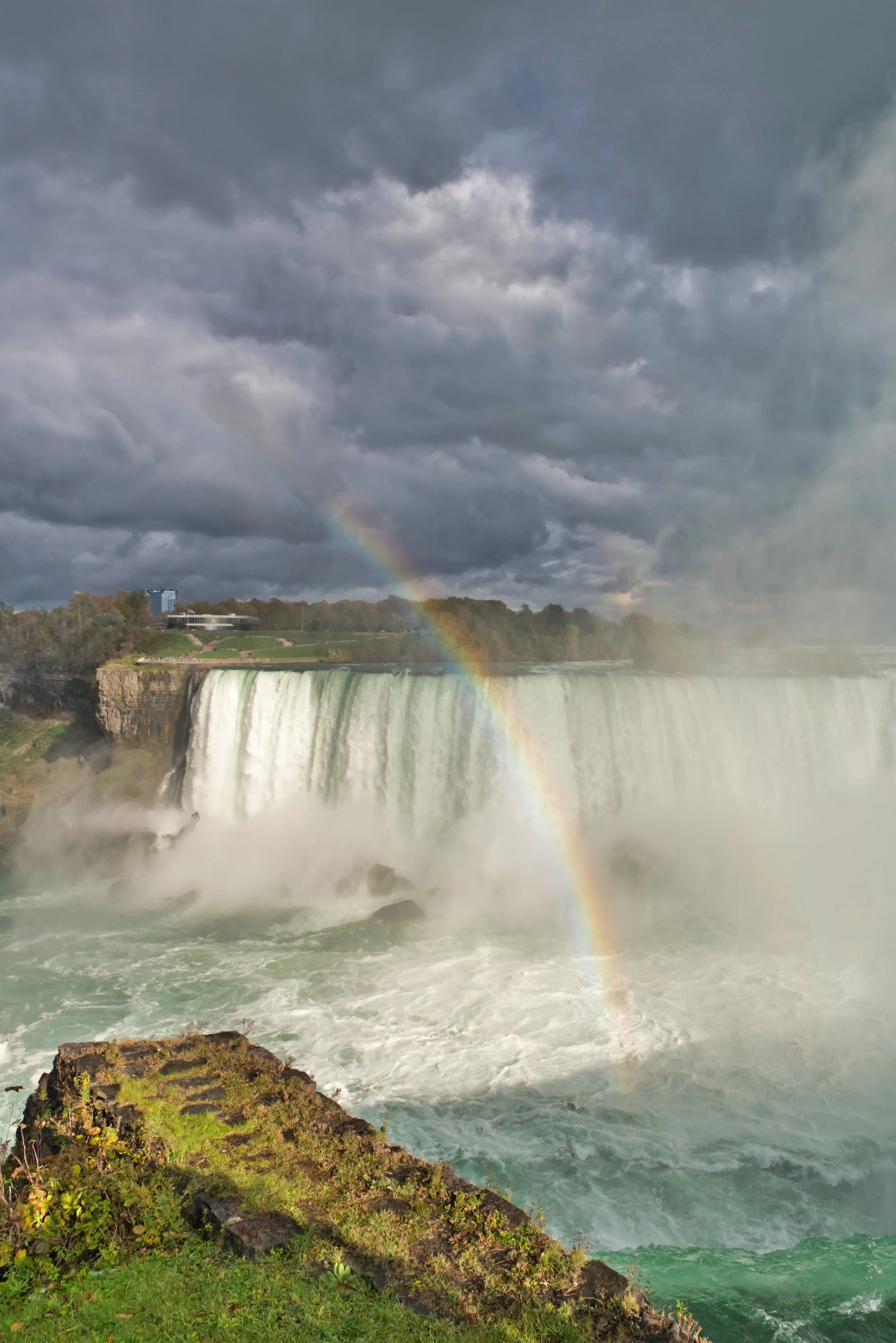 Get engaged overlooking the most romantic waterfall in the world ...