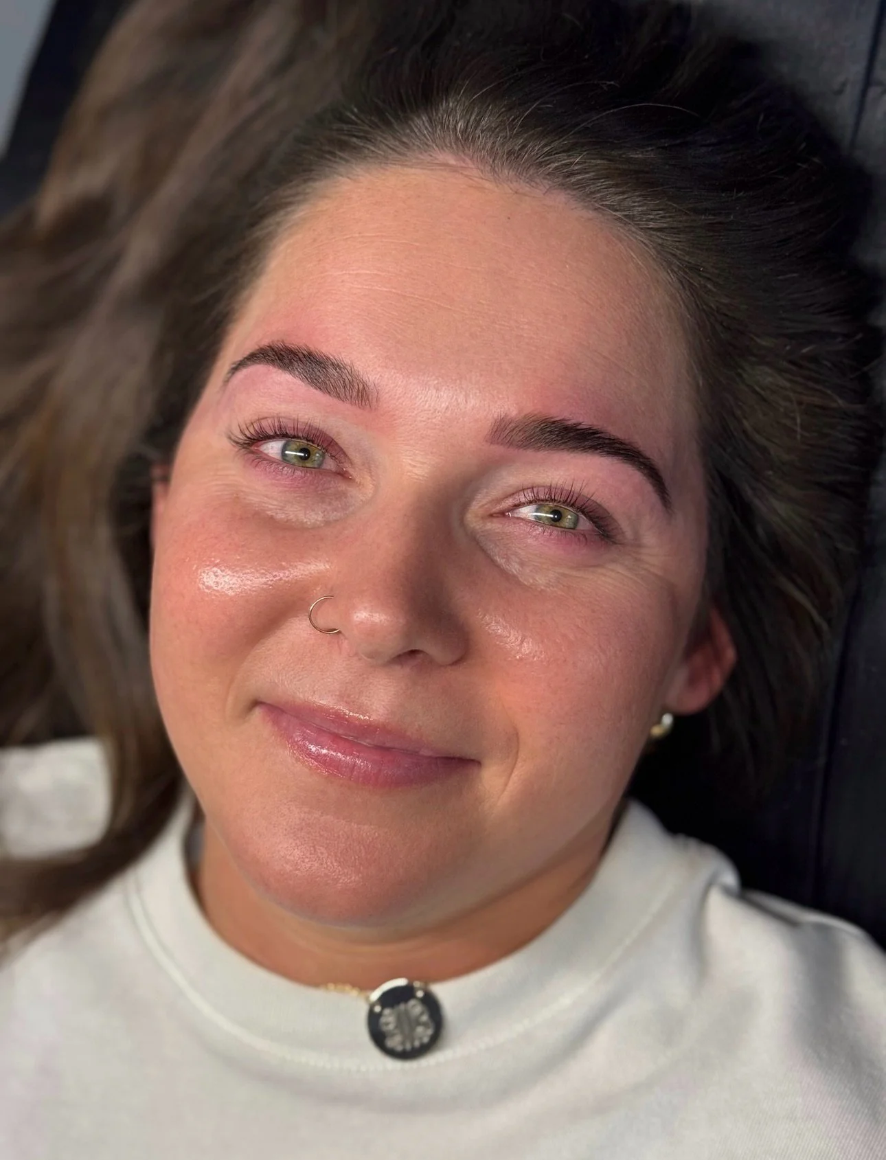 Beautiful brows + lashes. Swipe for a before and after 

#browlamination #koreanlashlift #hybridtint #wax #birminghamalabama