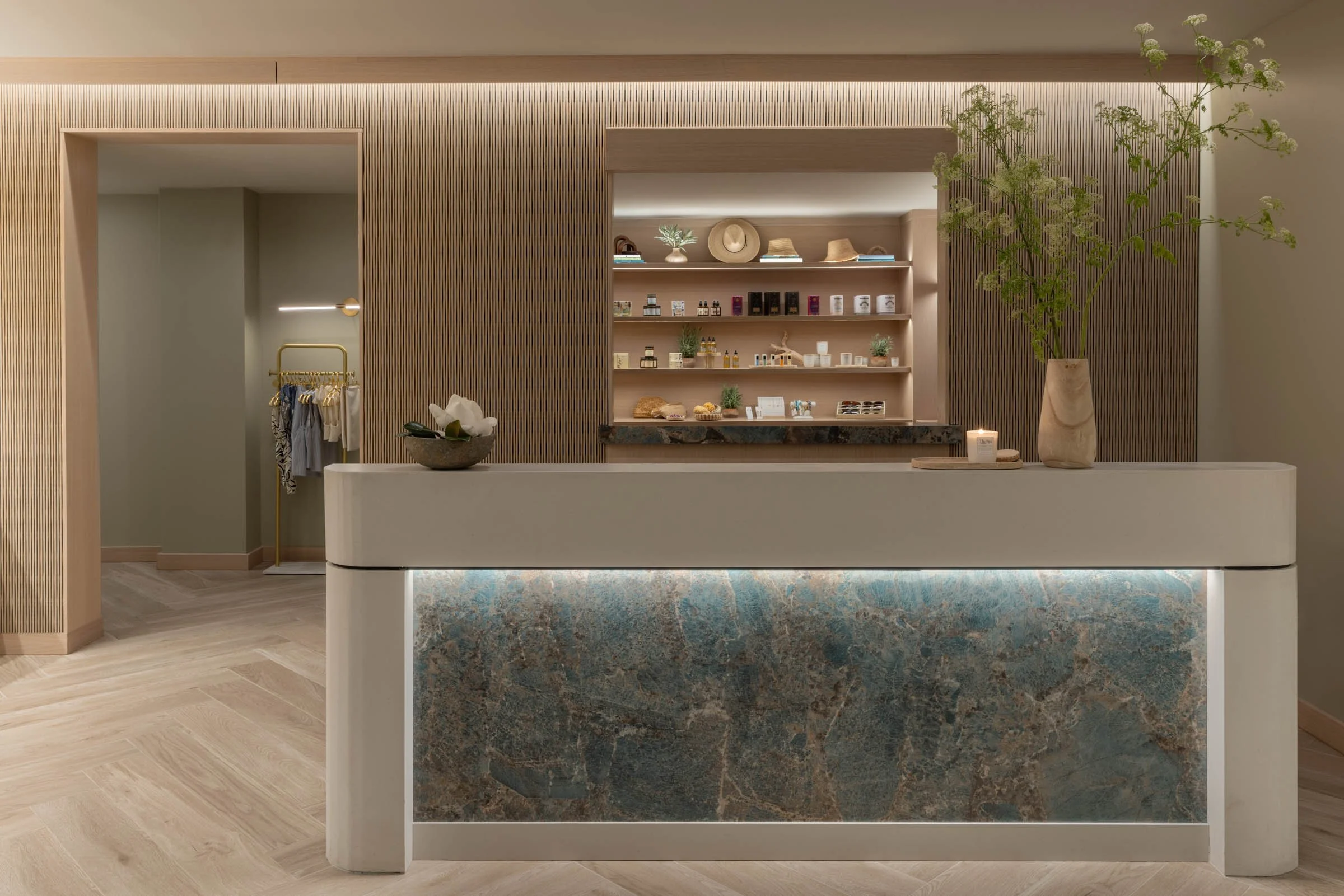CasaMani_Napa2_Spa_FrontDesk-0040_RF.jpg