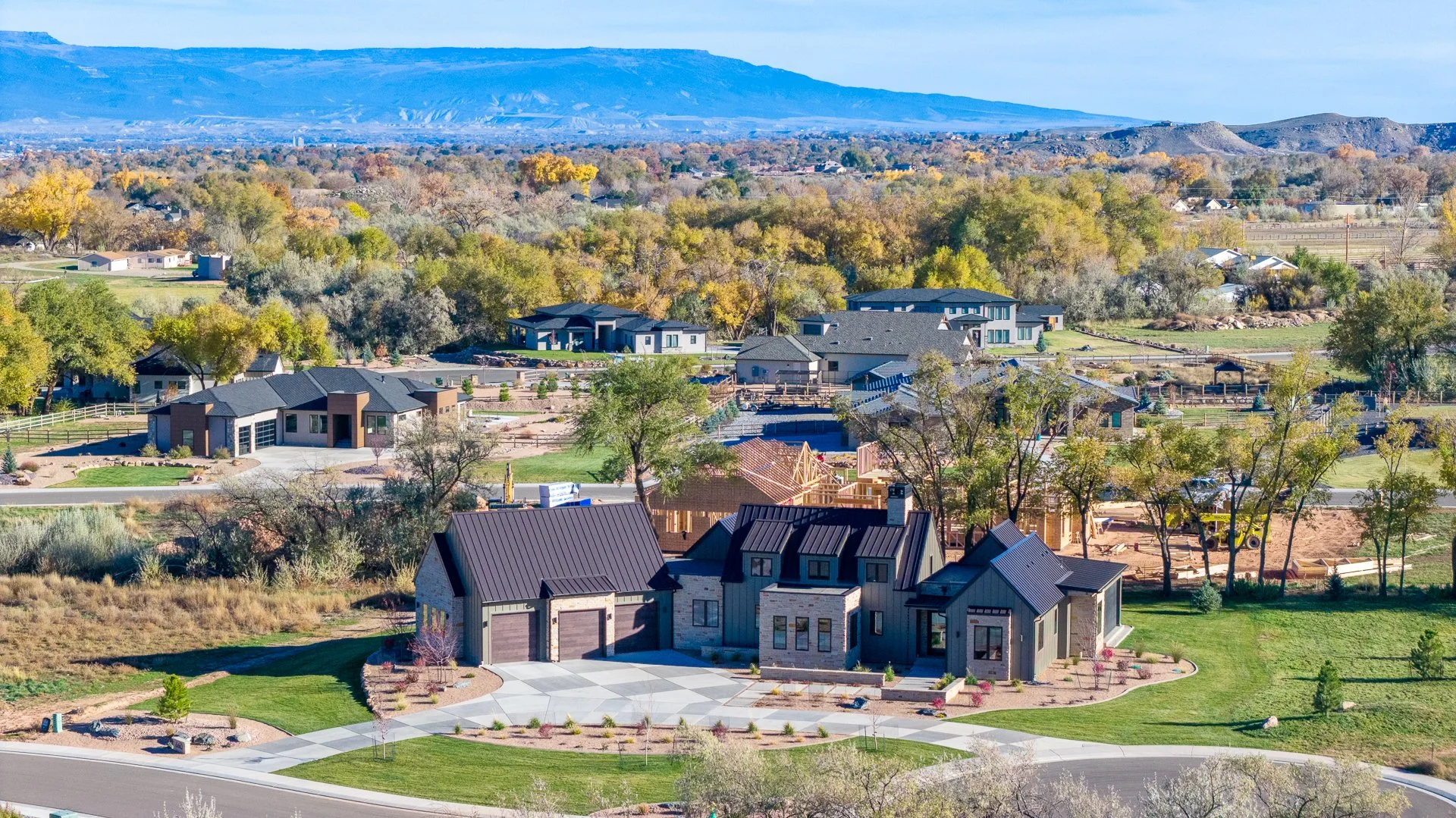 1111 Horizon Dr-19.jpg