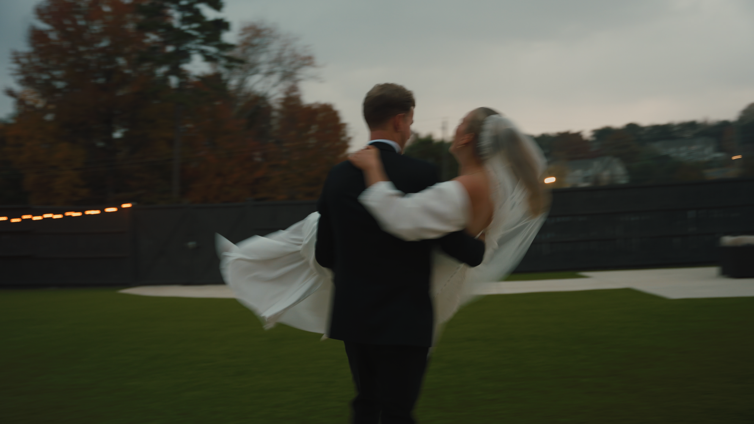 Wedding Timeline Reel.00_06_25_07.Still041.png