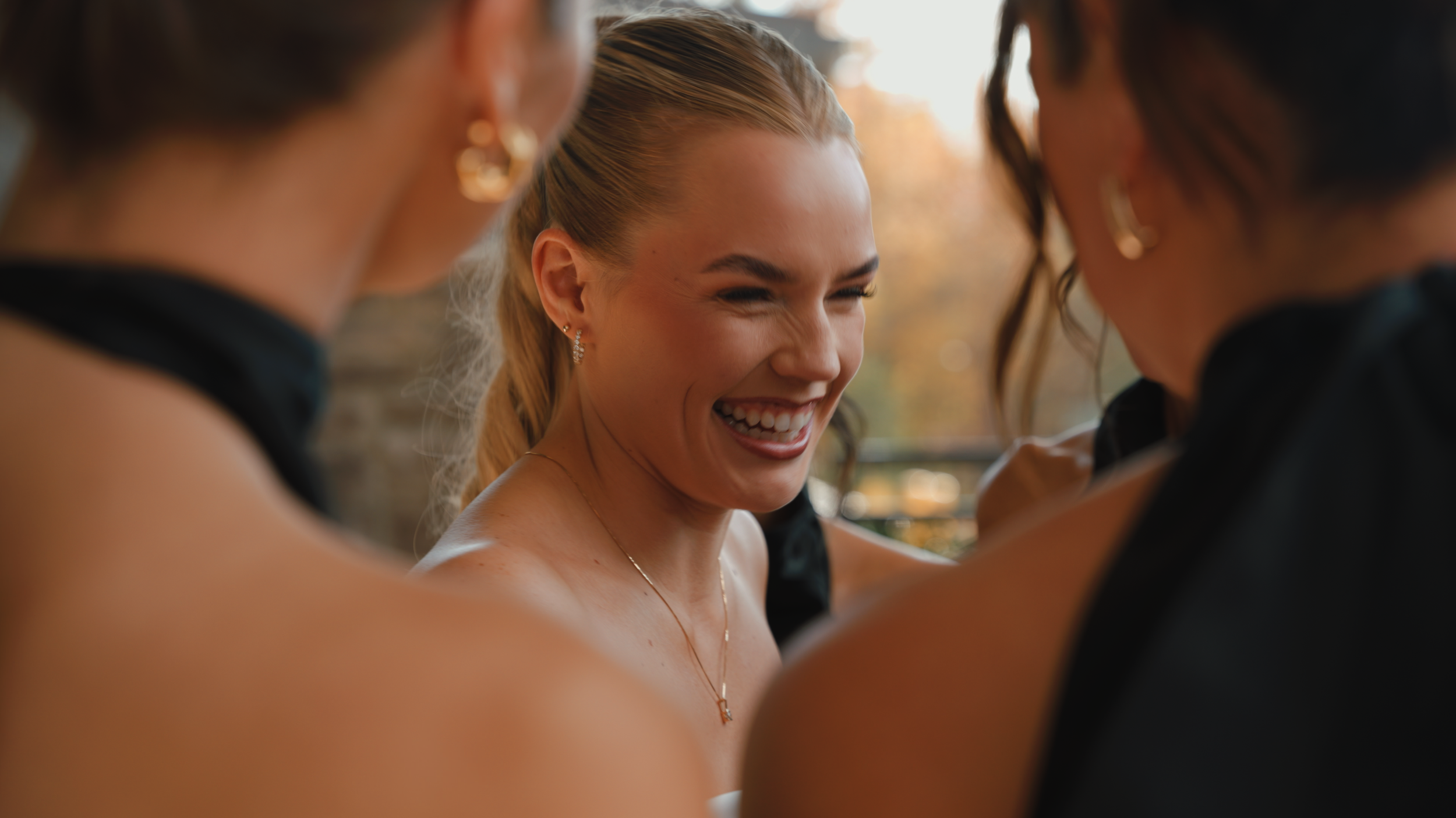 Wedding Timeline Reel.00_01_17_21.Still017.png