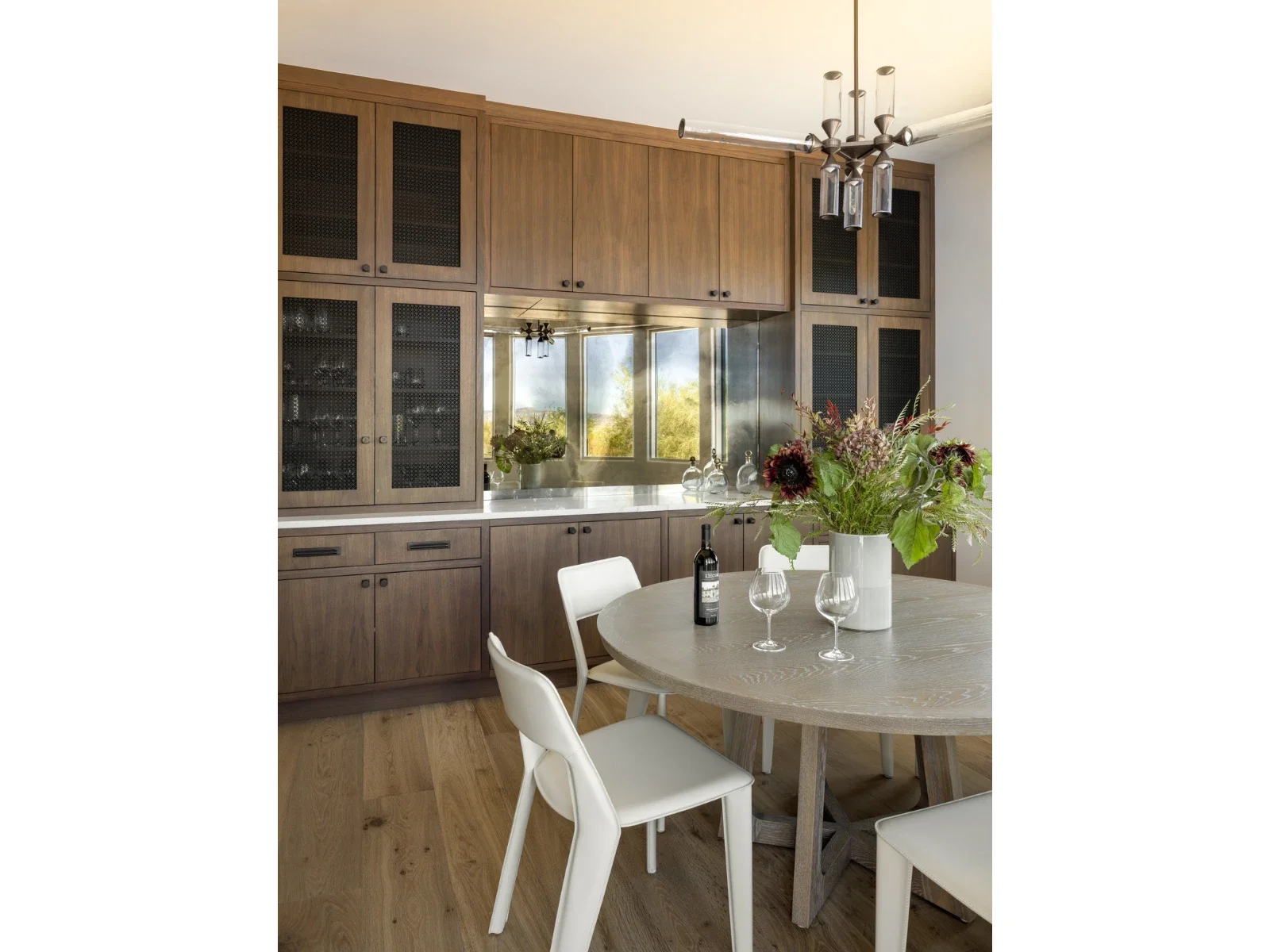 11-Tammara_Stroud_Design-Inter__.webp